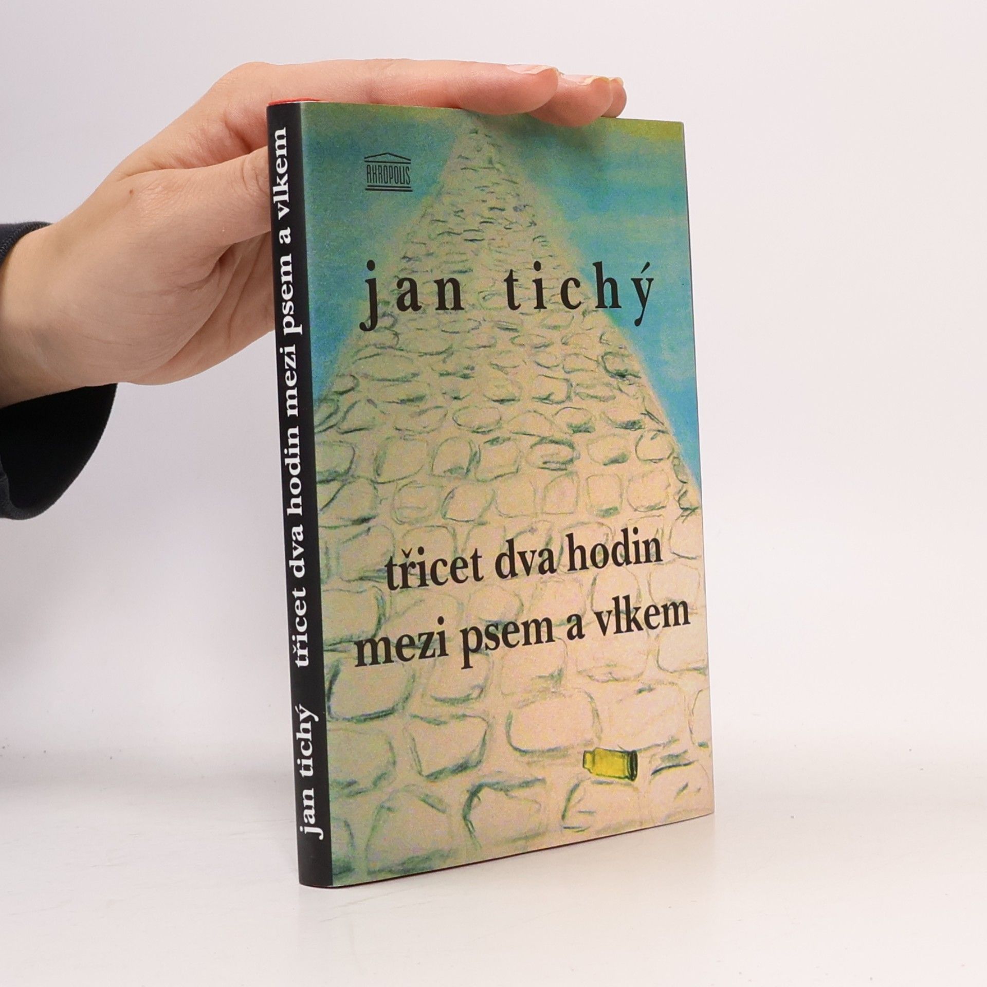 Třicet dva hodin mezi psem a vlkem