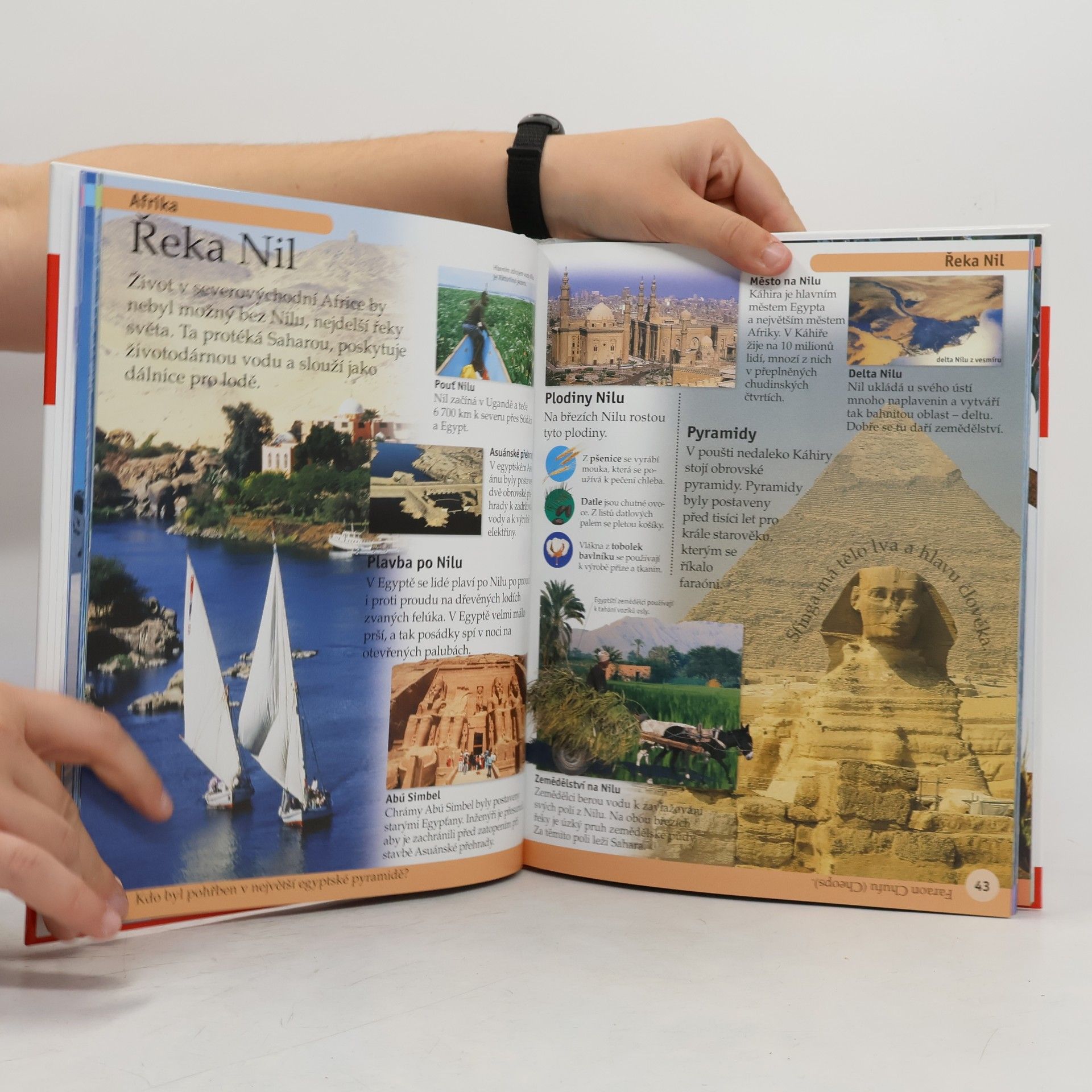 Kateřina Danielová První atlas. Příručka pro nejmenší čtenáře a spisovatele