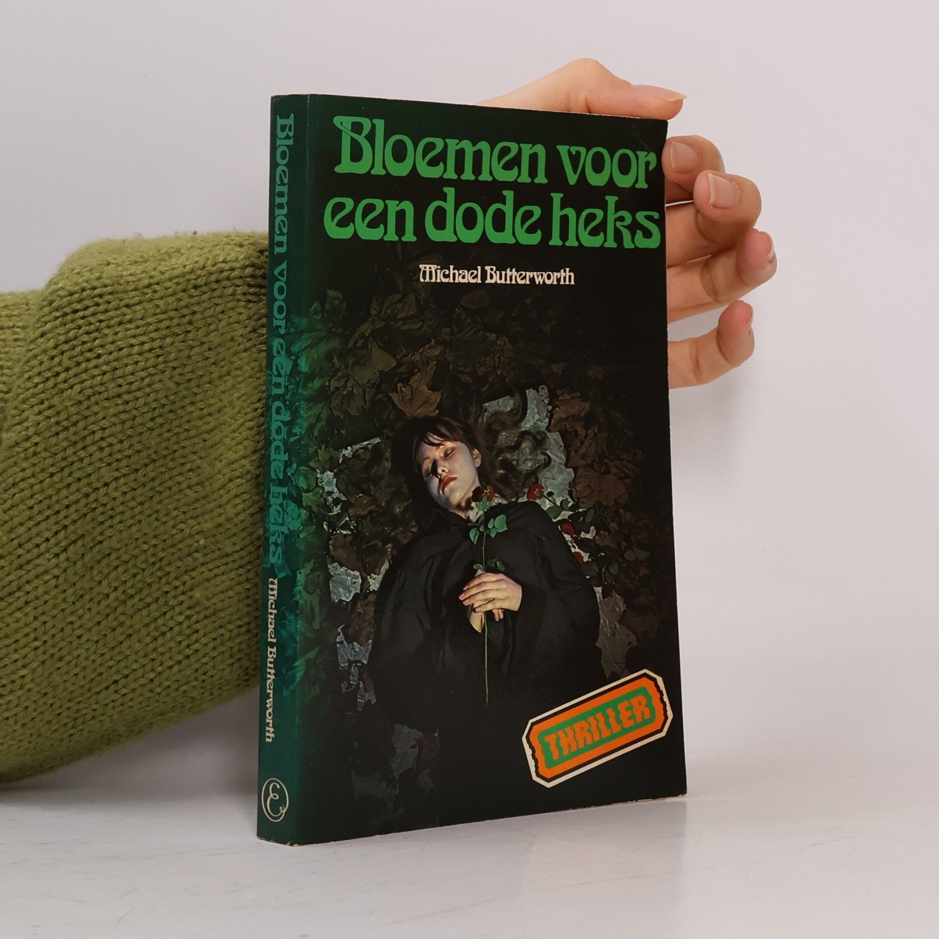 Michael Butterworth Bloemen voor een dode heks