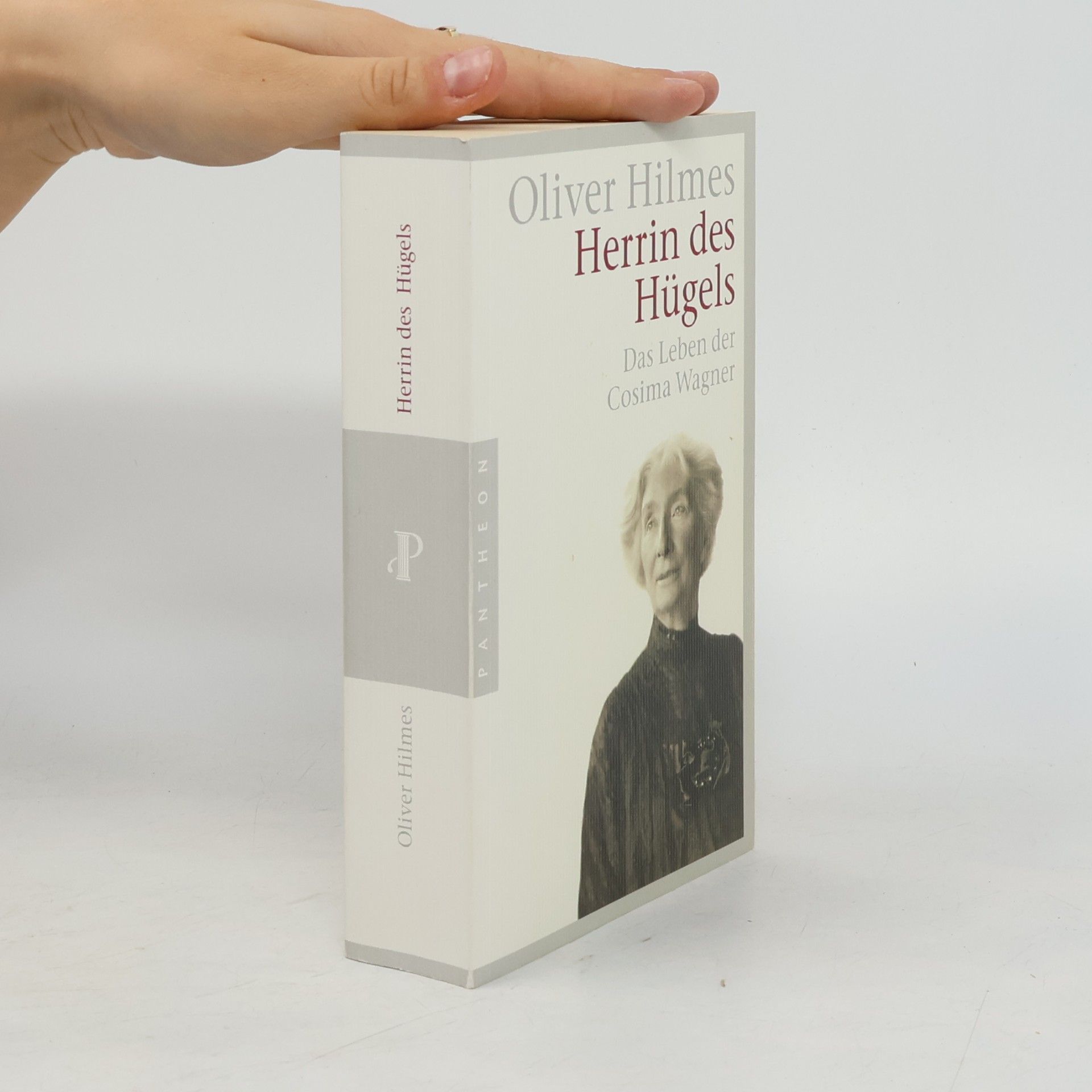 Oliver Hilmes Herrin des Hügels