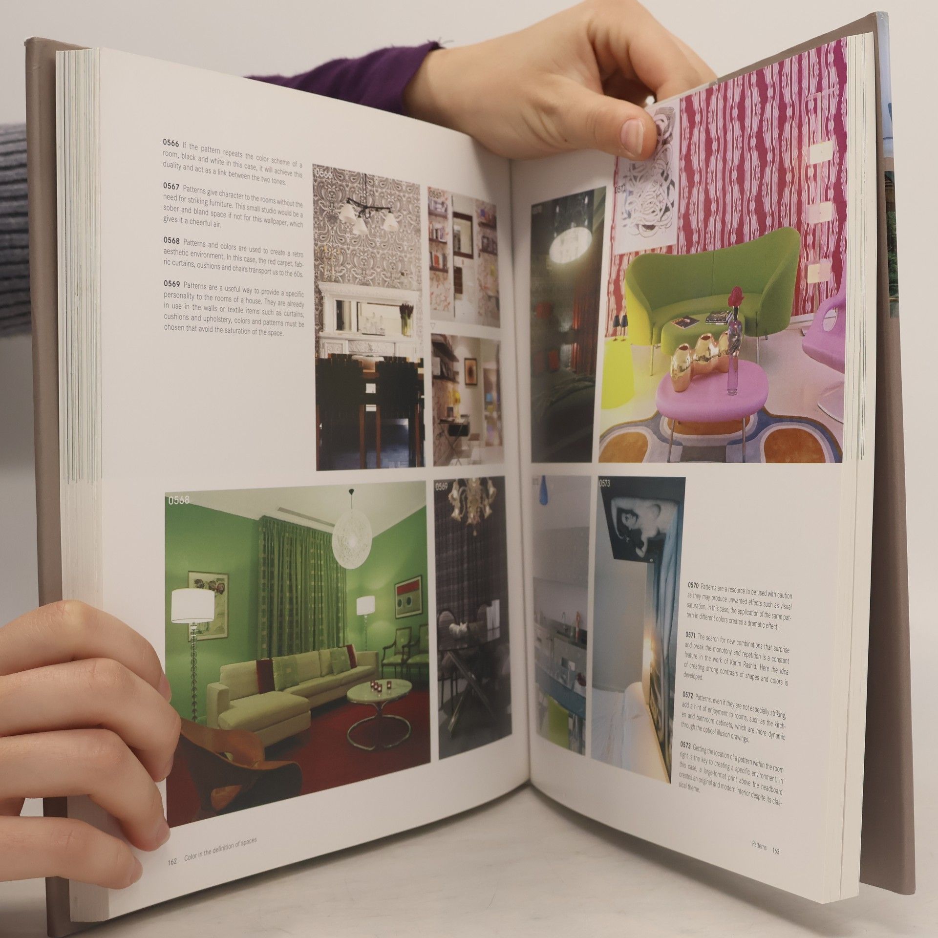 Loft Publications 1000 Living Details