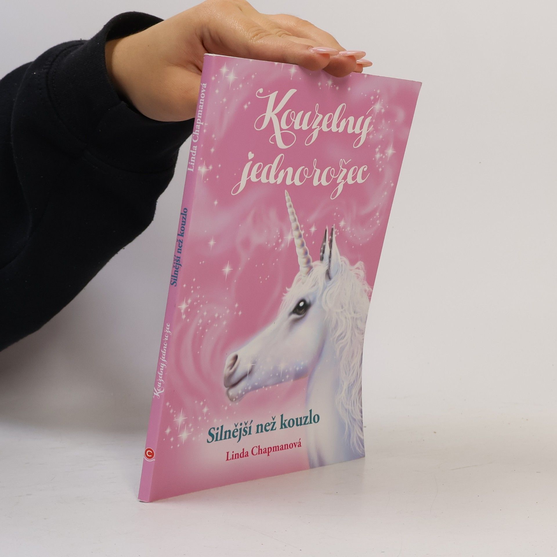 Linda Champan Silnější než kouzlo