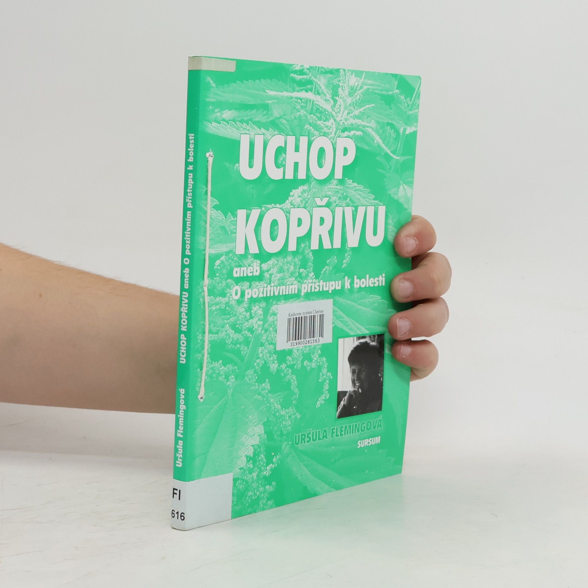 Ursula Fleming Uchop kopřivu