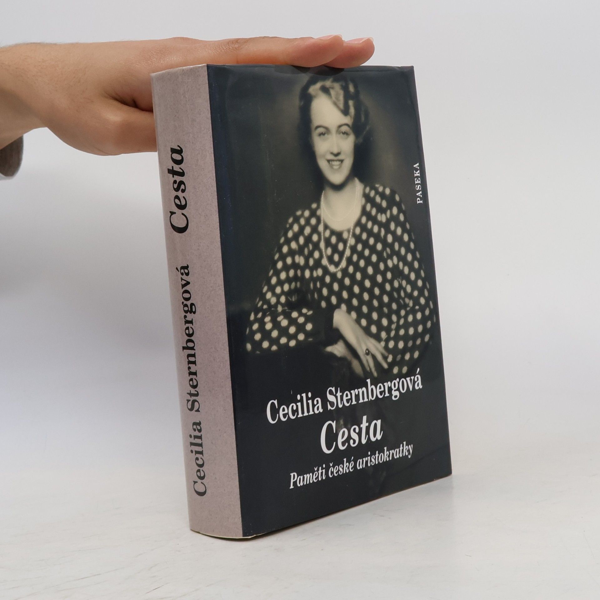 Cecilia Sternberg Cesta: Paměti české aristokratky