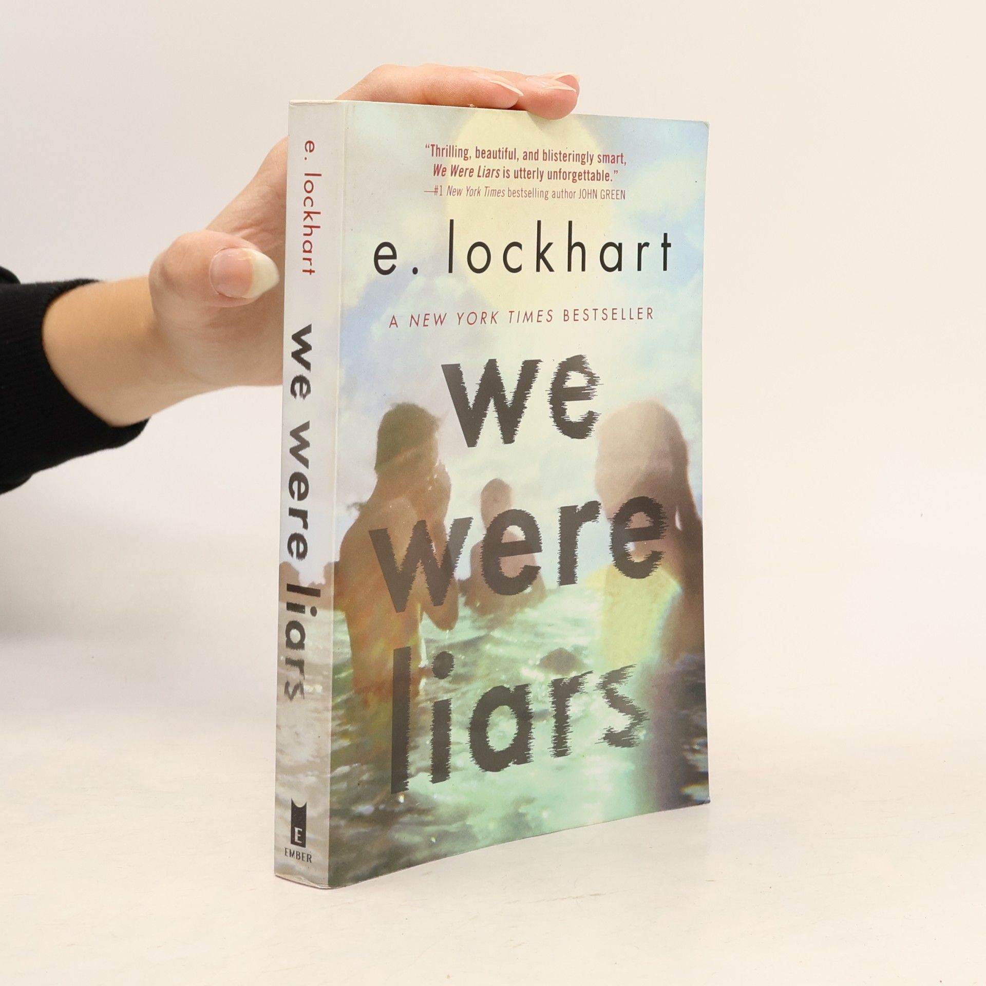E. Lockhart We Were Liars