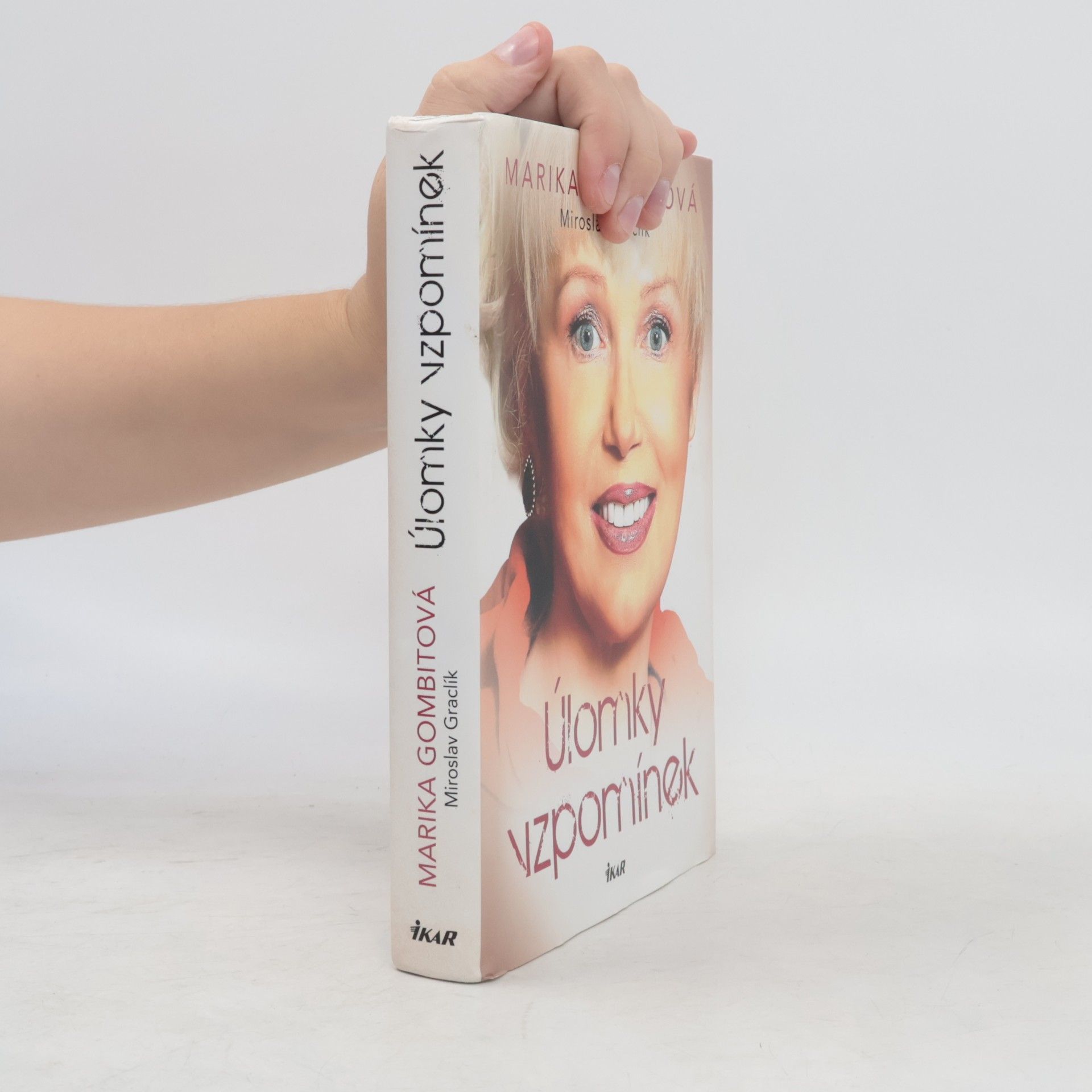 Gombitová Marika Úlomky vzpomínek