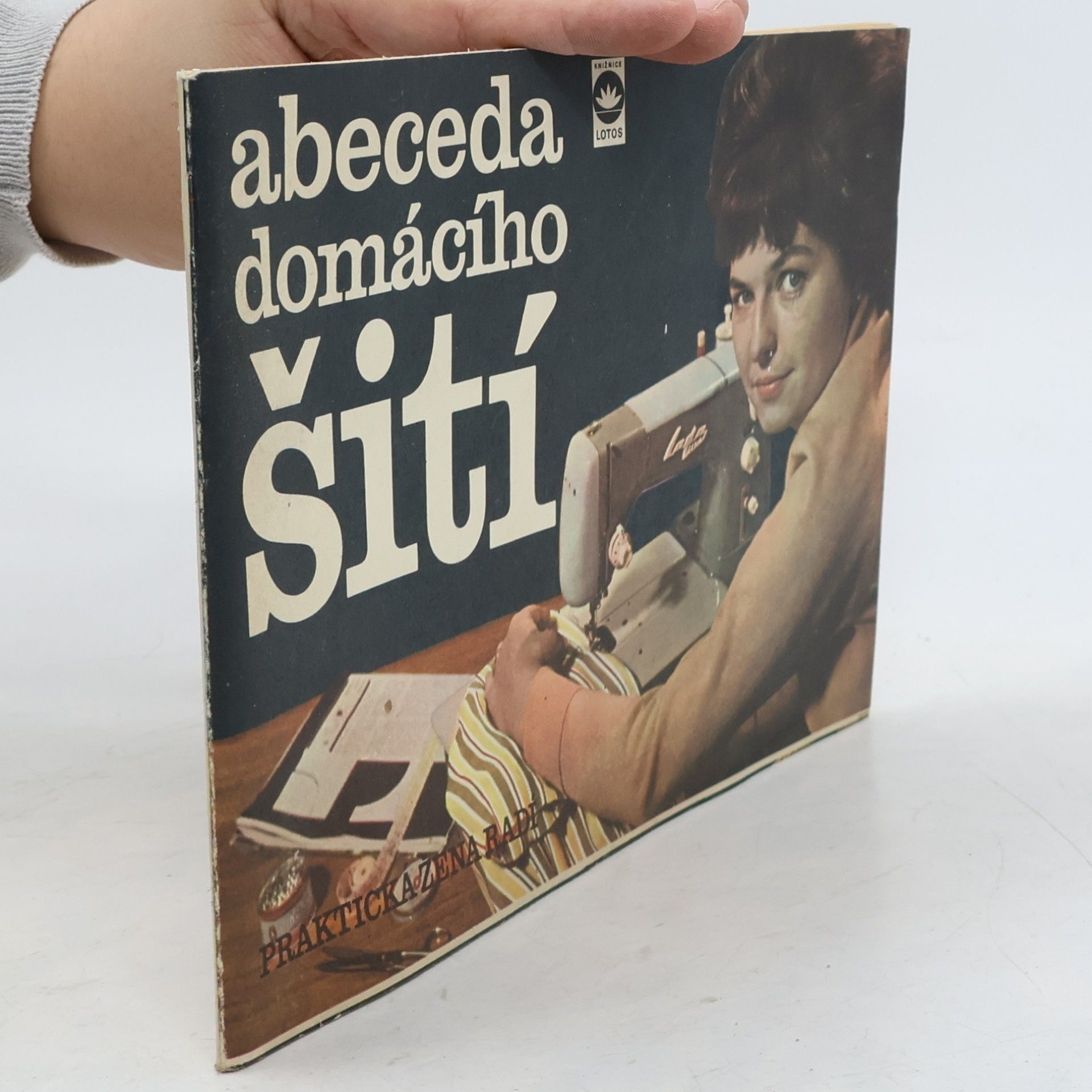 Autores varios Abeceda domácího šití