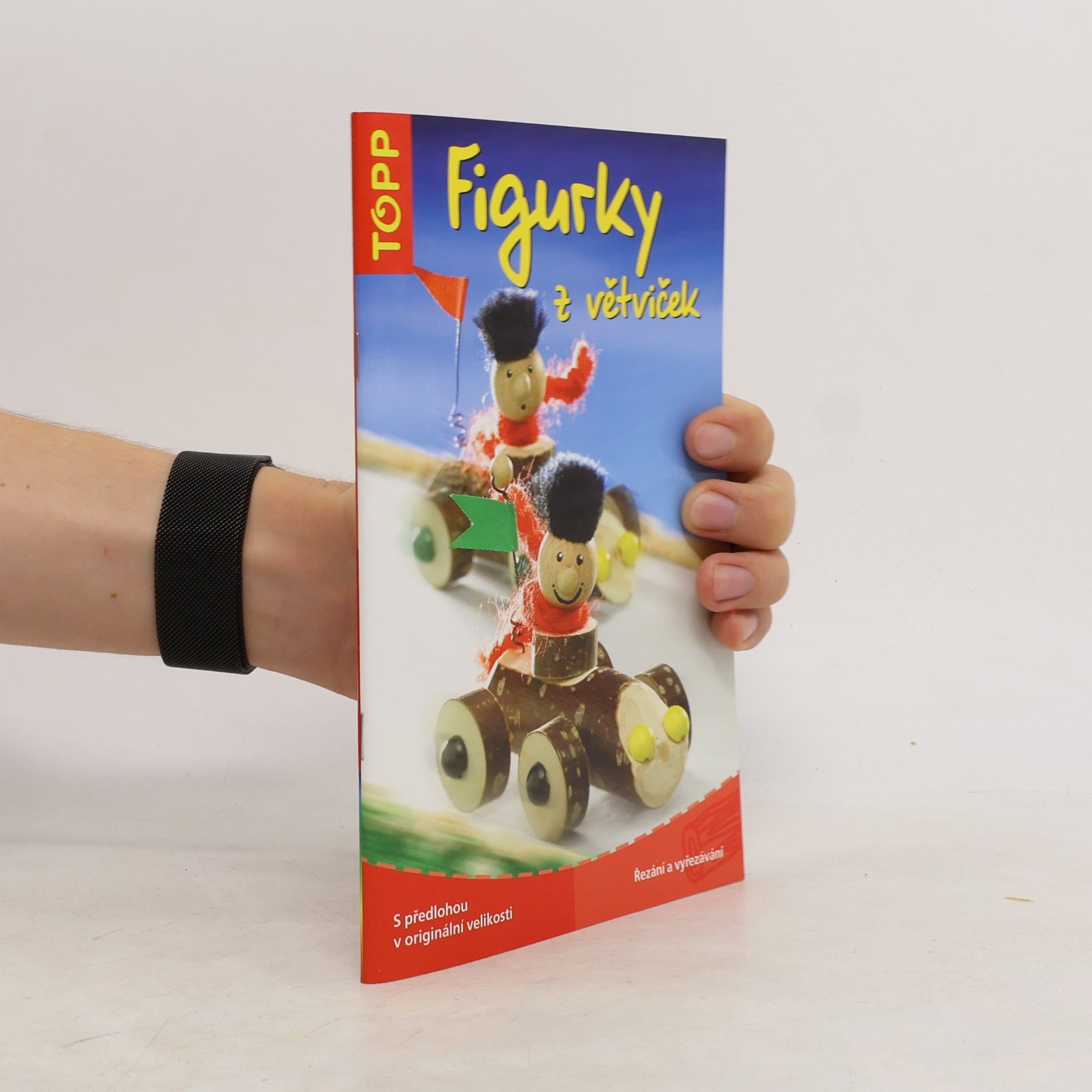 Armin Täubner Figurky z větviček