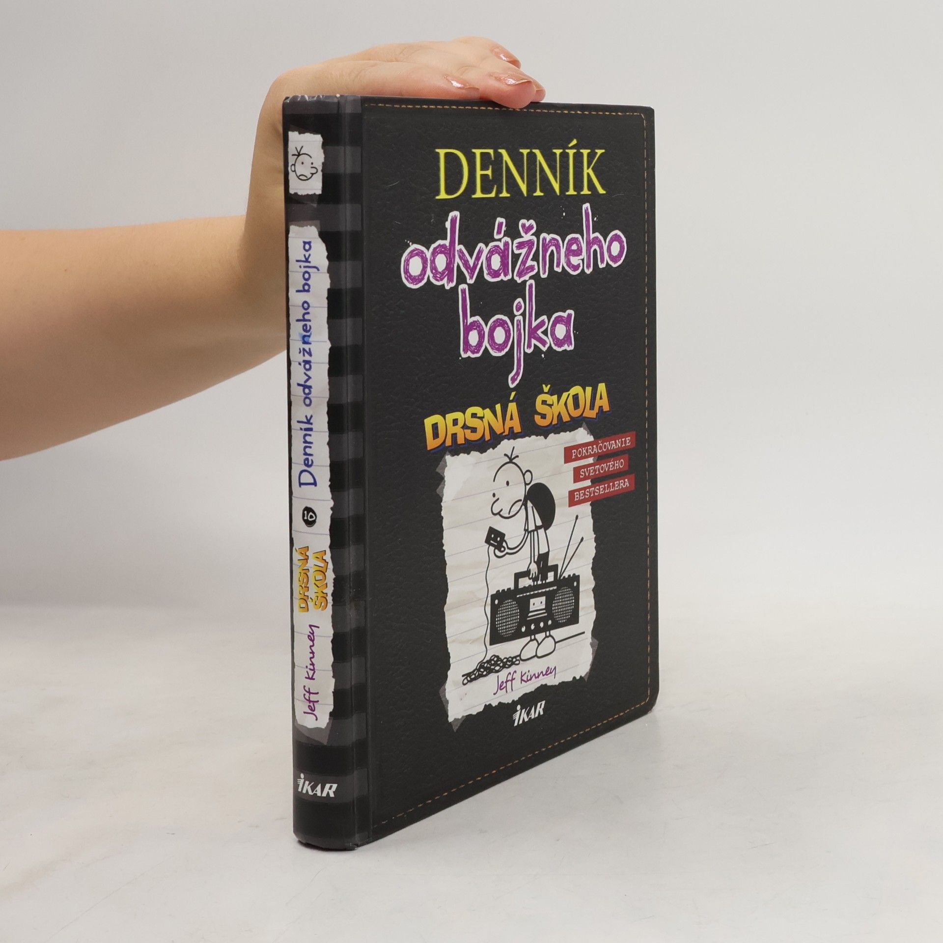 Jeff Kinney Denník odvážneho bojka 10. Drsná škola