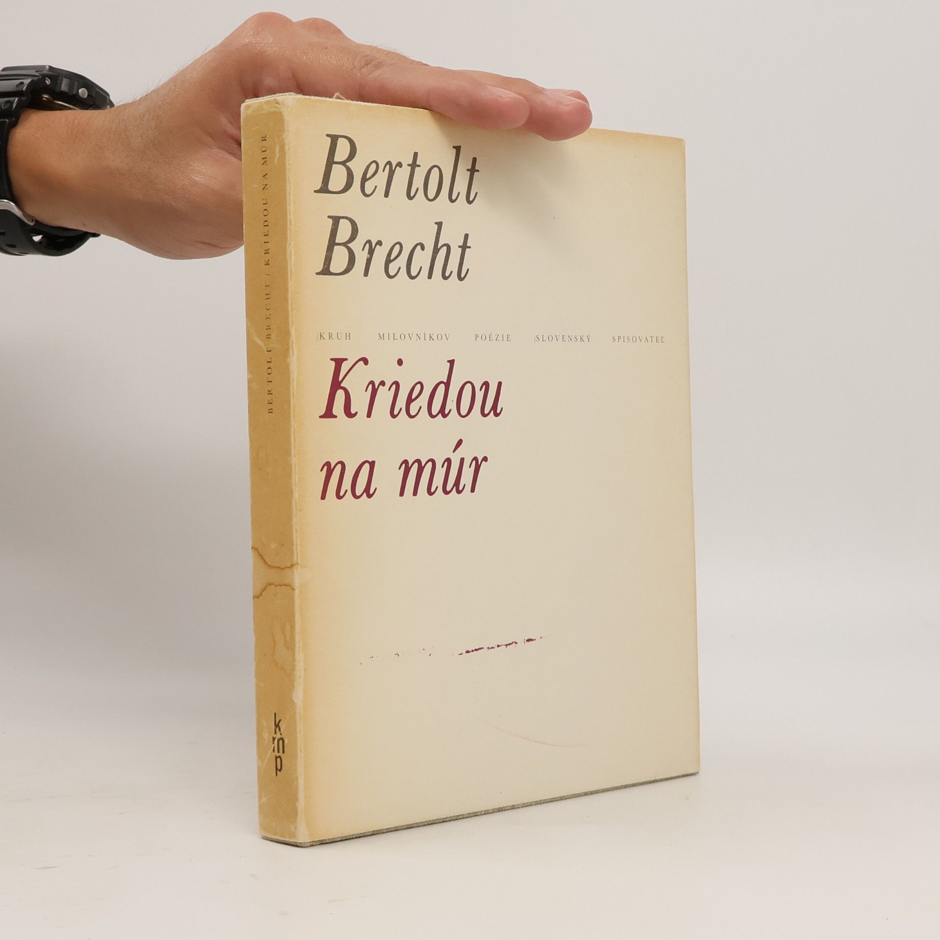 Bertolt Brecht Kriedou na múr