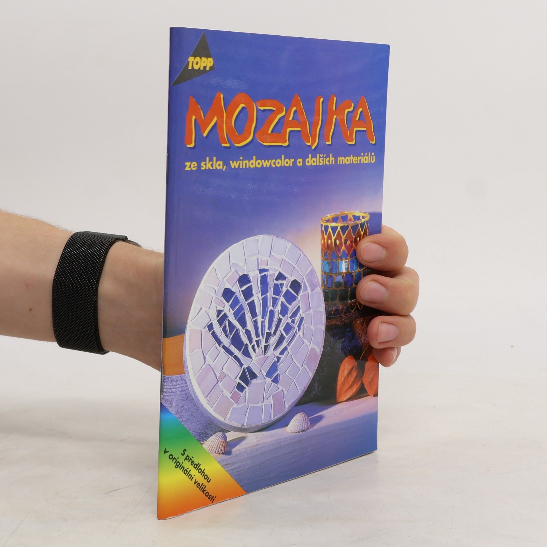 kolektiv Mozaika ze skla, windowcolor a dalších materiálů
