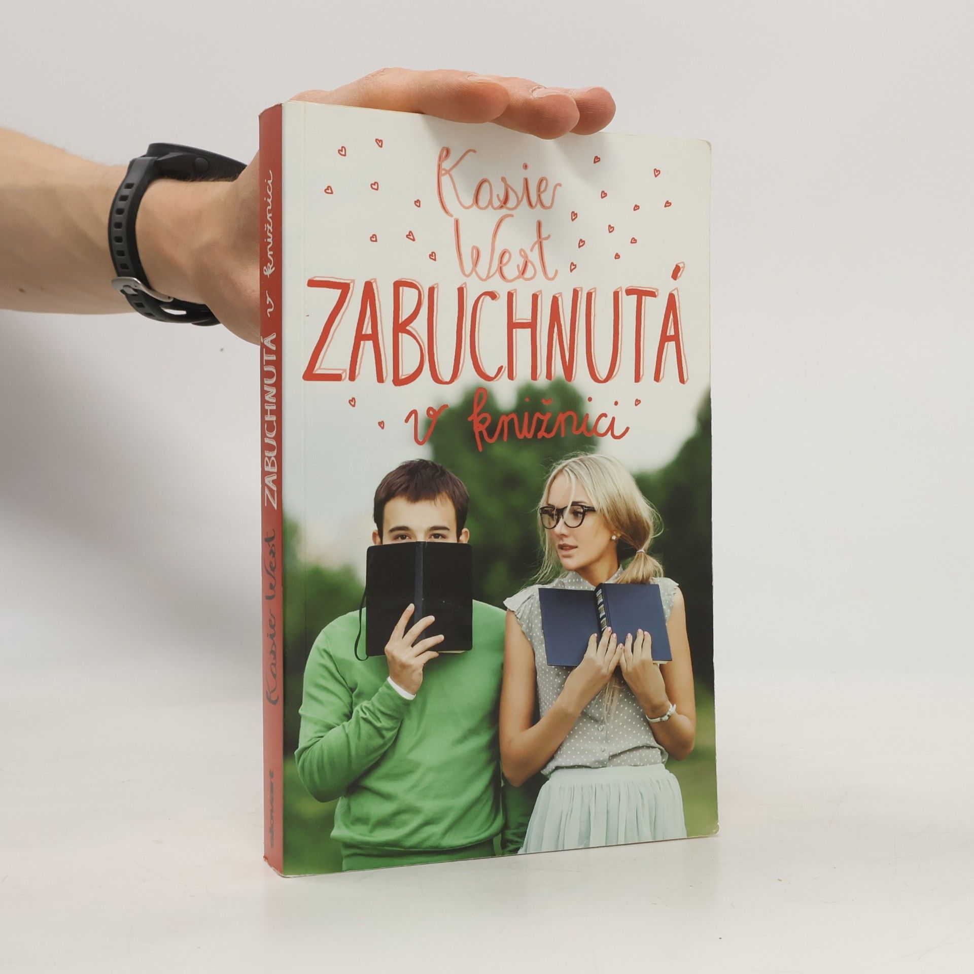 Kasie West Zabuchnutá v knižnici