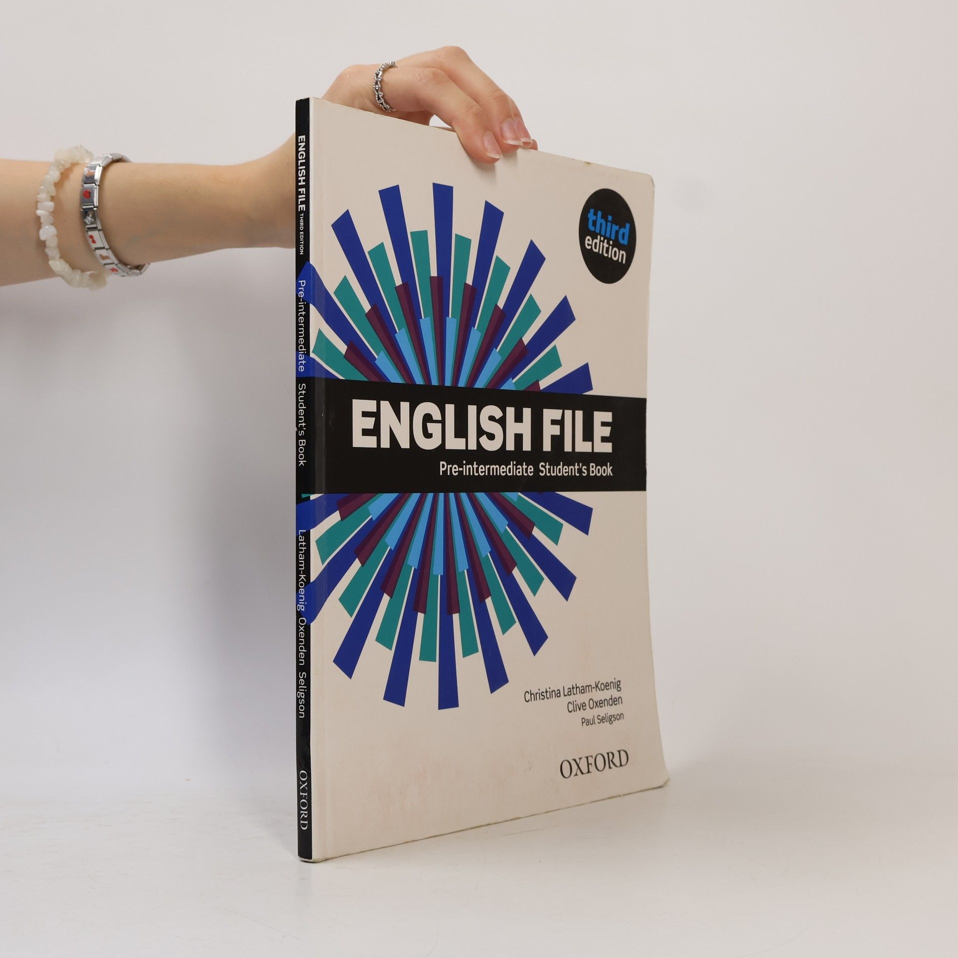 Clive Oxenden English File. Pre-Intermediate. Student's Book