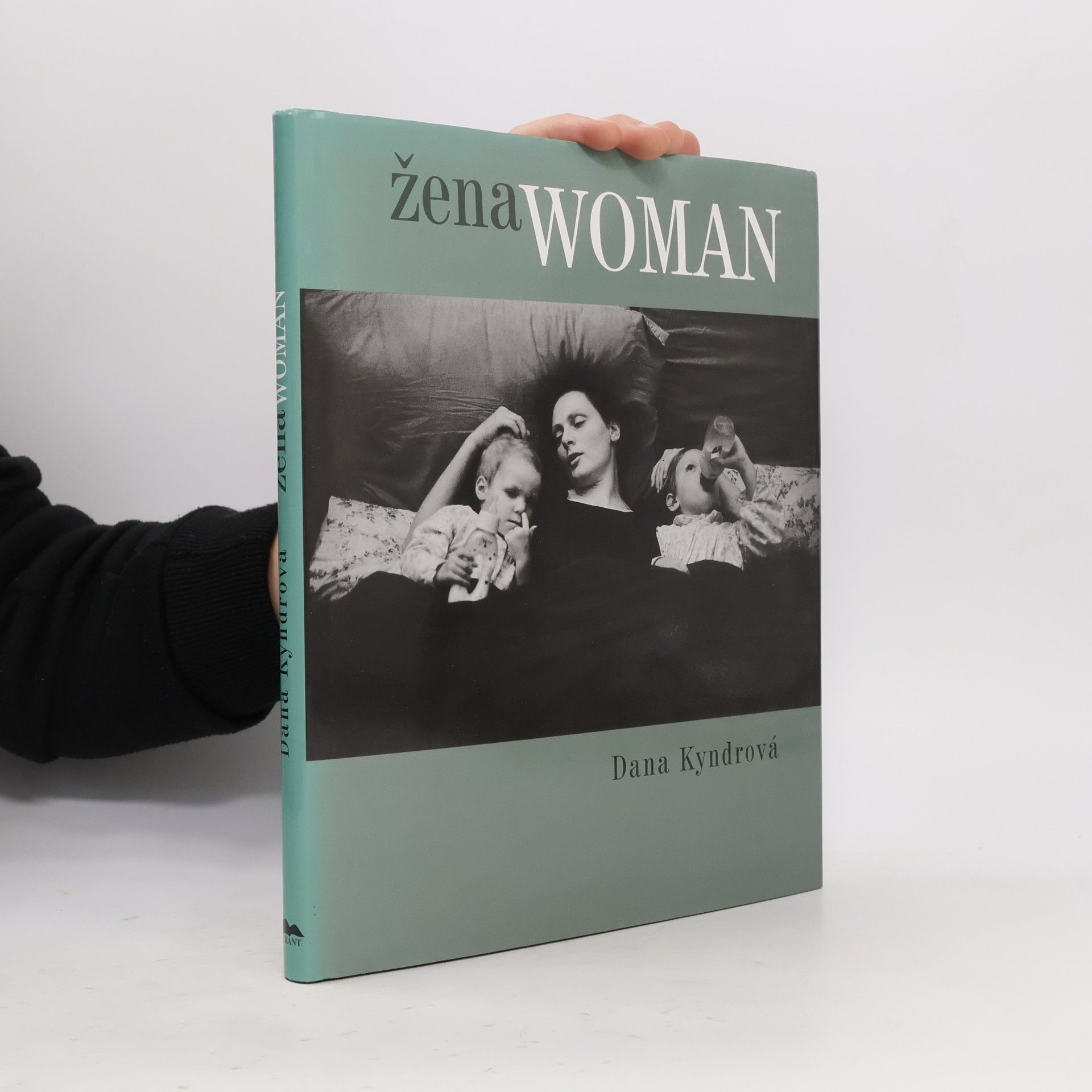 ženaWOMAN