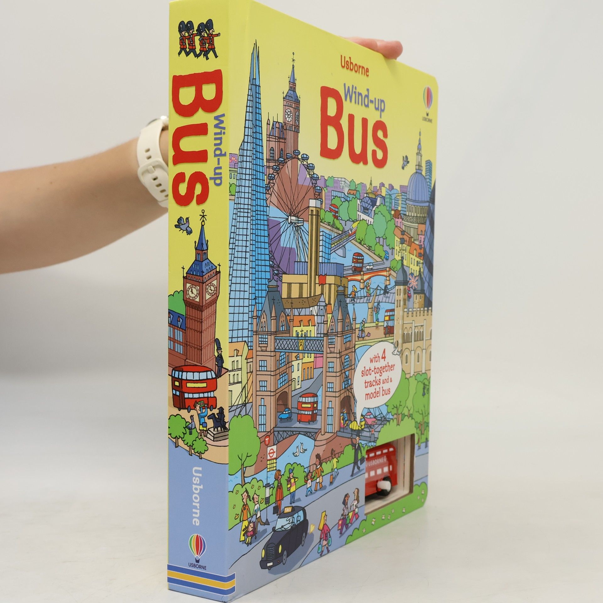 Fiona Watt Wind Up Bus