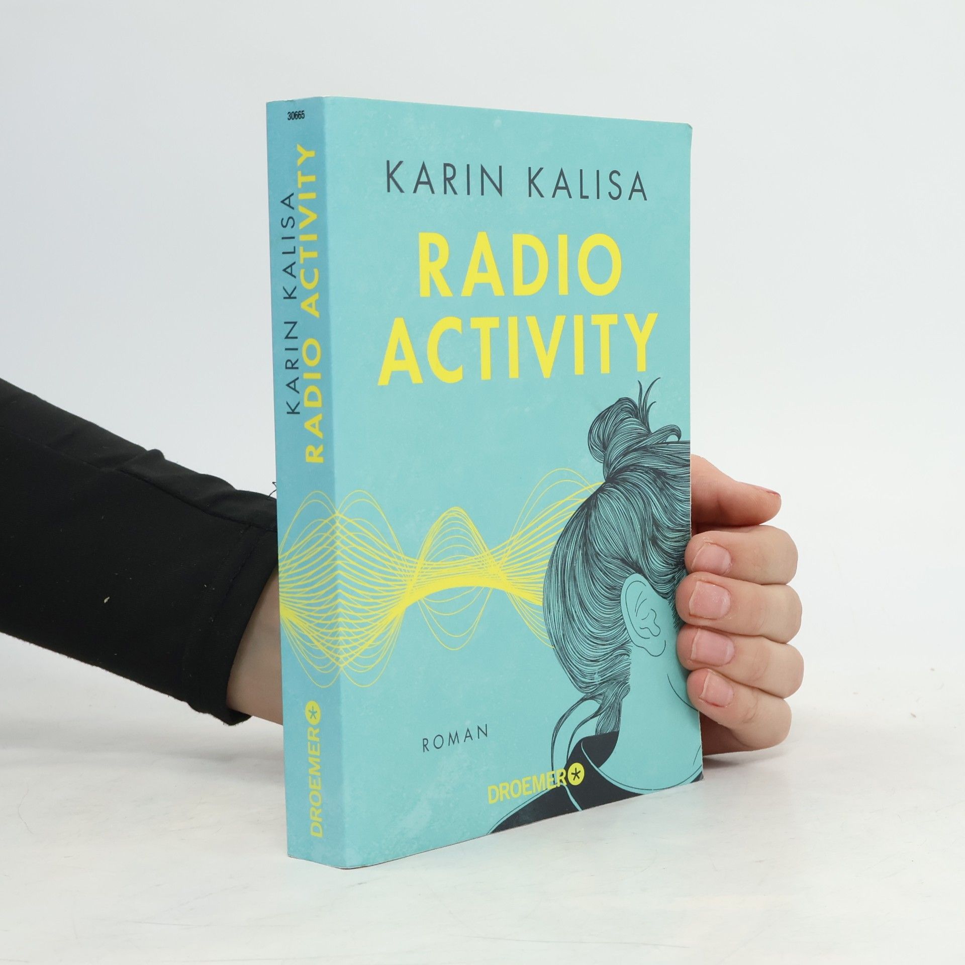 Karin Kalisa Radio Activity