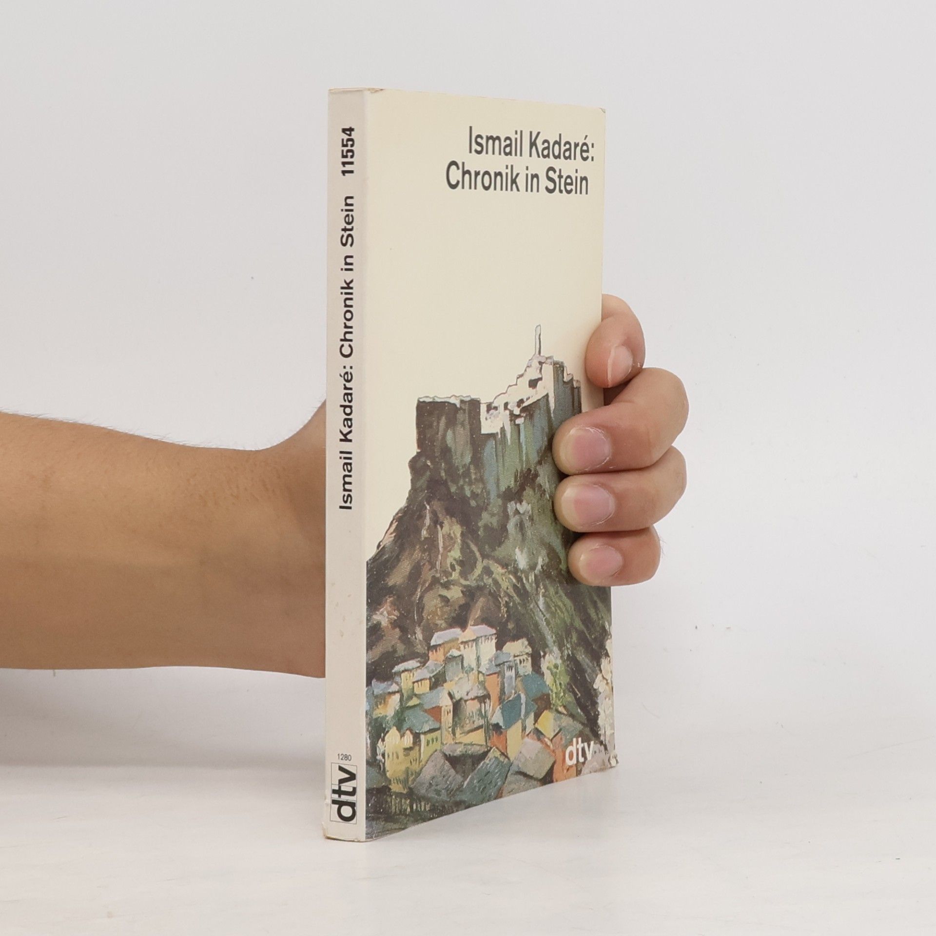 Ismail Kadare Chronik in Stein