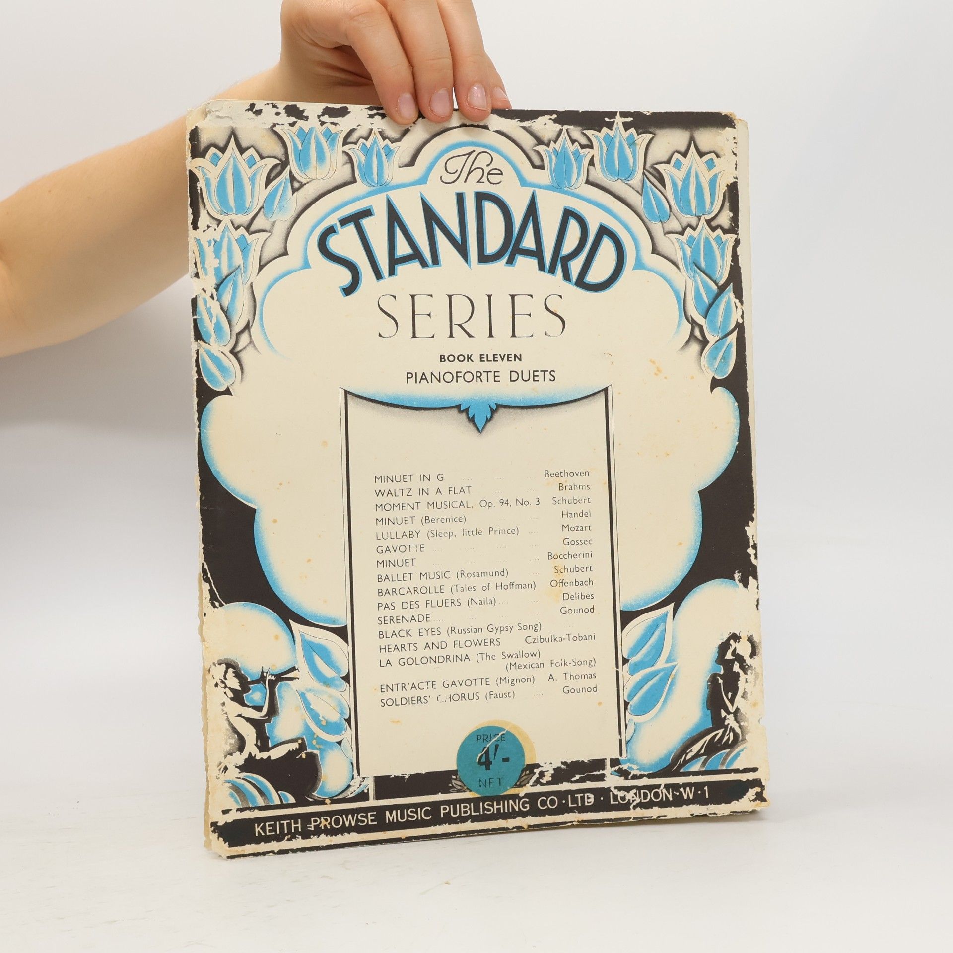 Collectif d'auteurs The Standard Series