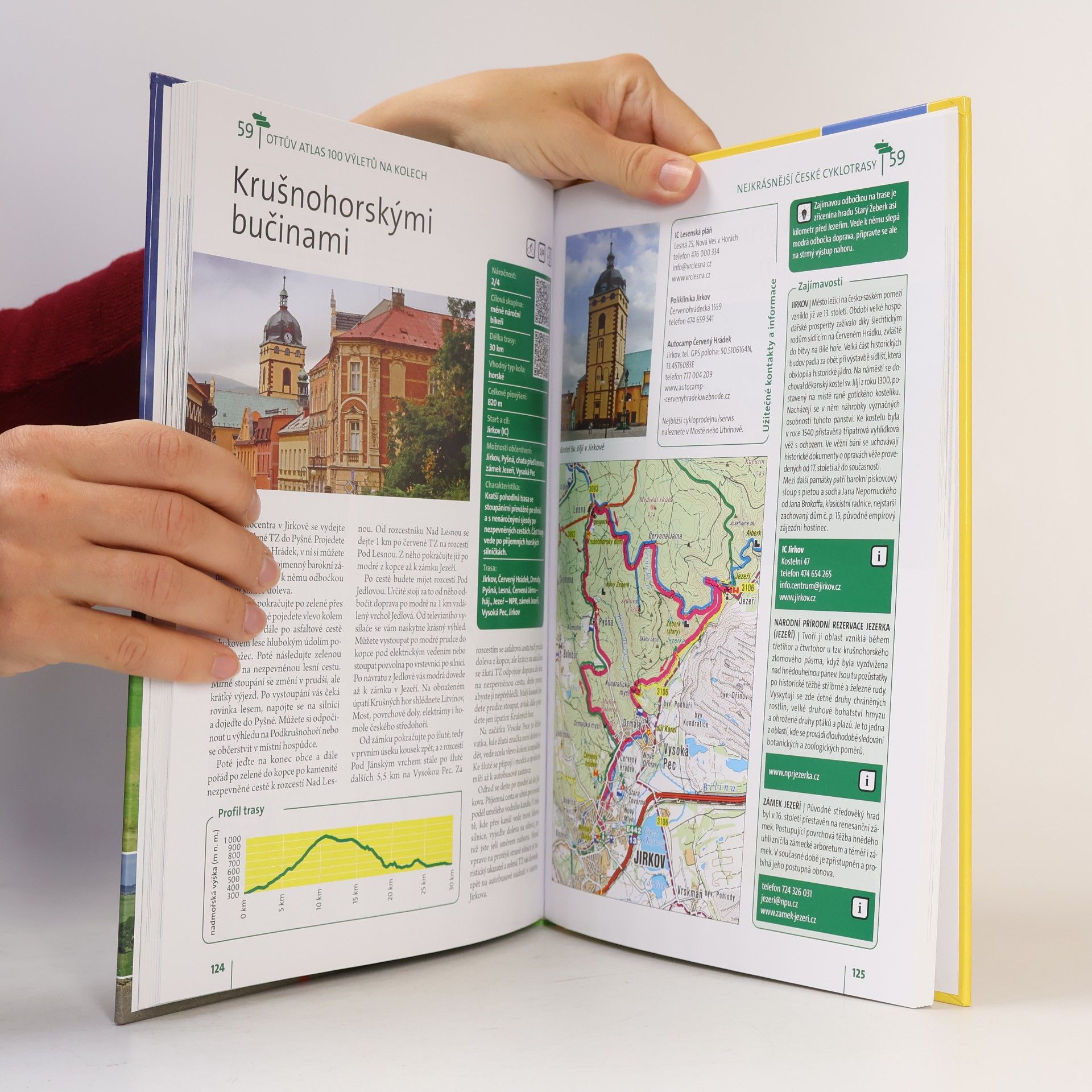 Ivo Paulík Nejkrásnější české cyklotrasy : 100 výletů na kolech : turistický průvodce s QR kódy