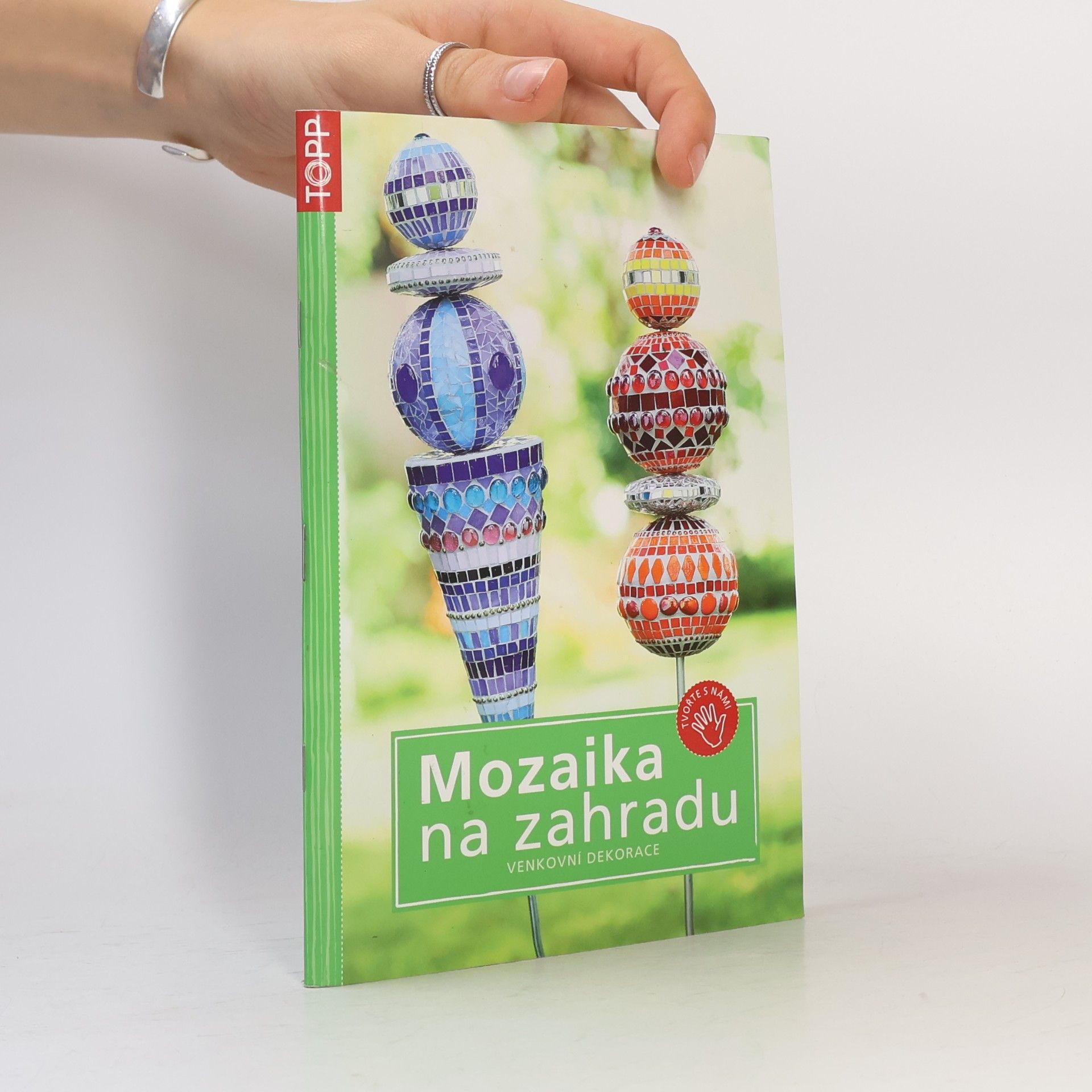 Annette Wragge Mozaika na zahradu
