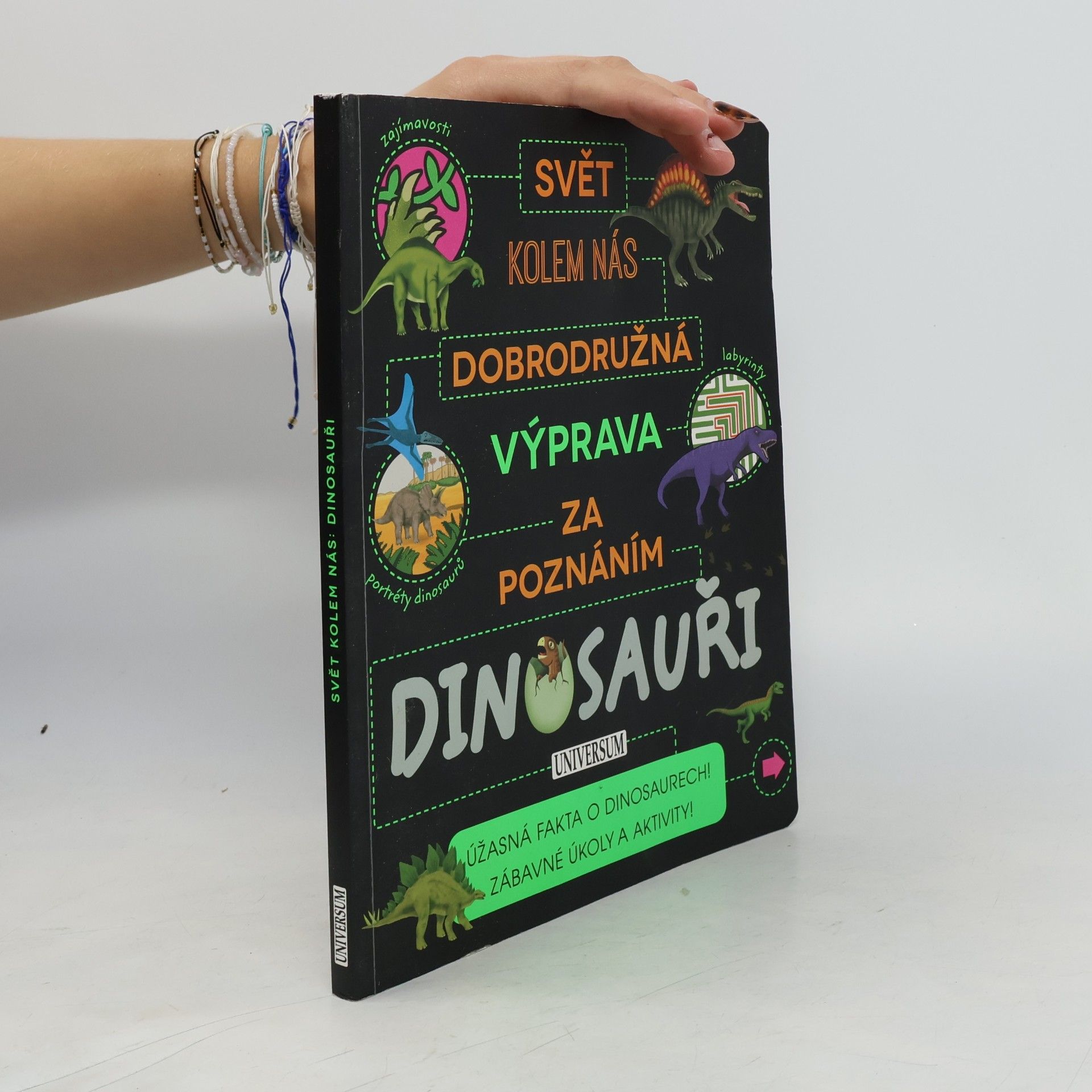 Autorenkollektiv Dobrodružná výprava za poznáním: Dinosauři