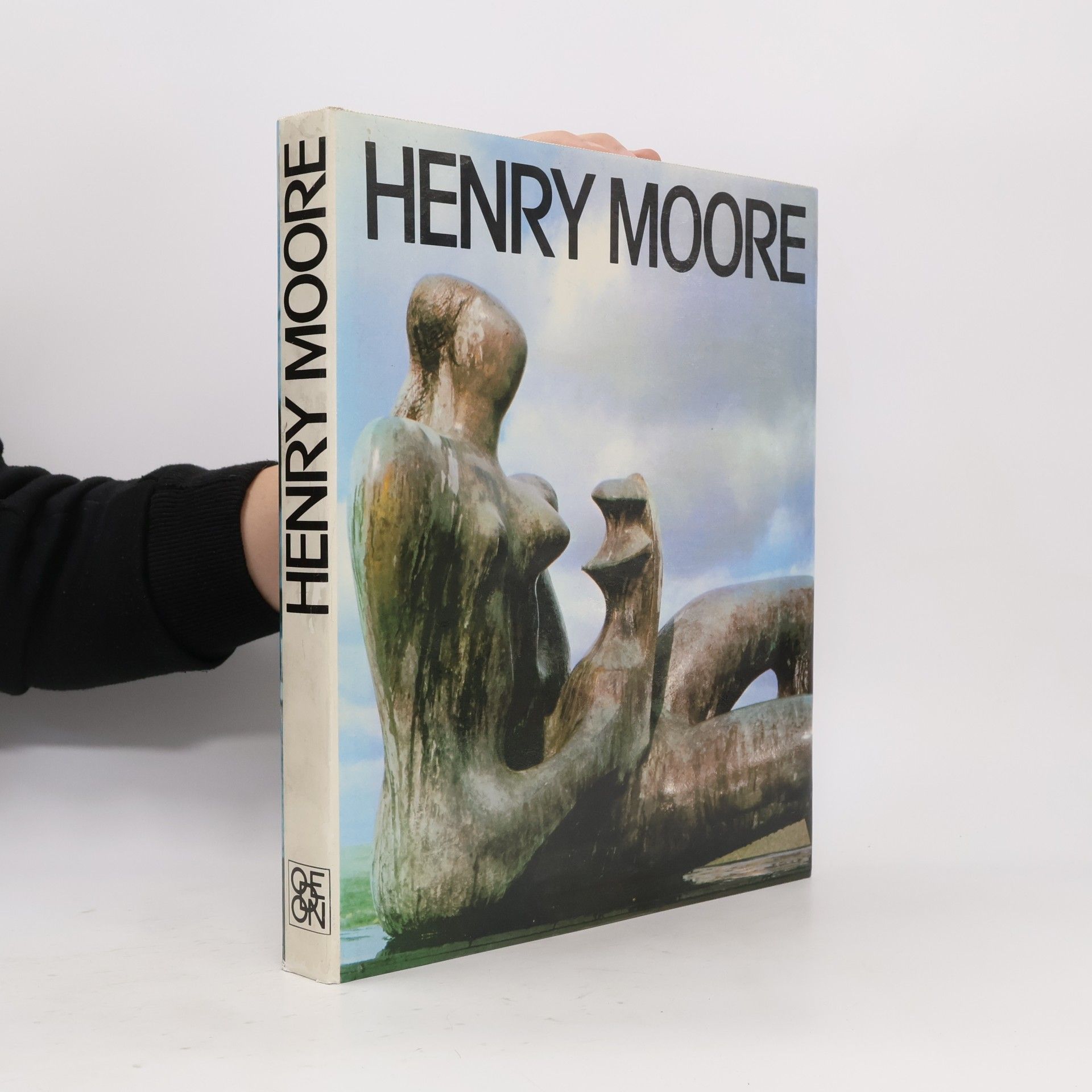 Henry Moore. Plastiky a myšlenky kolem nich