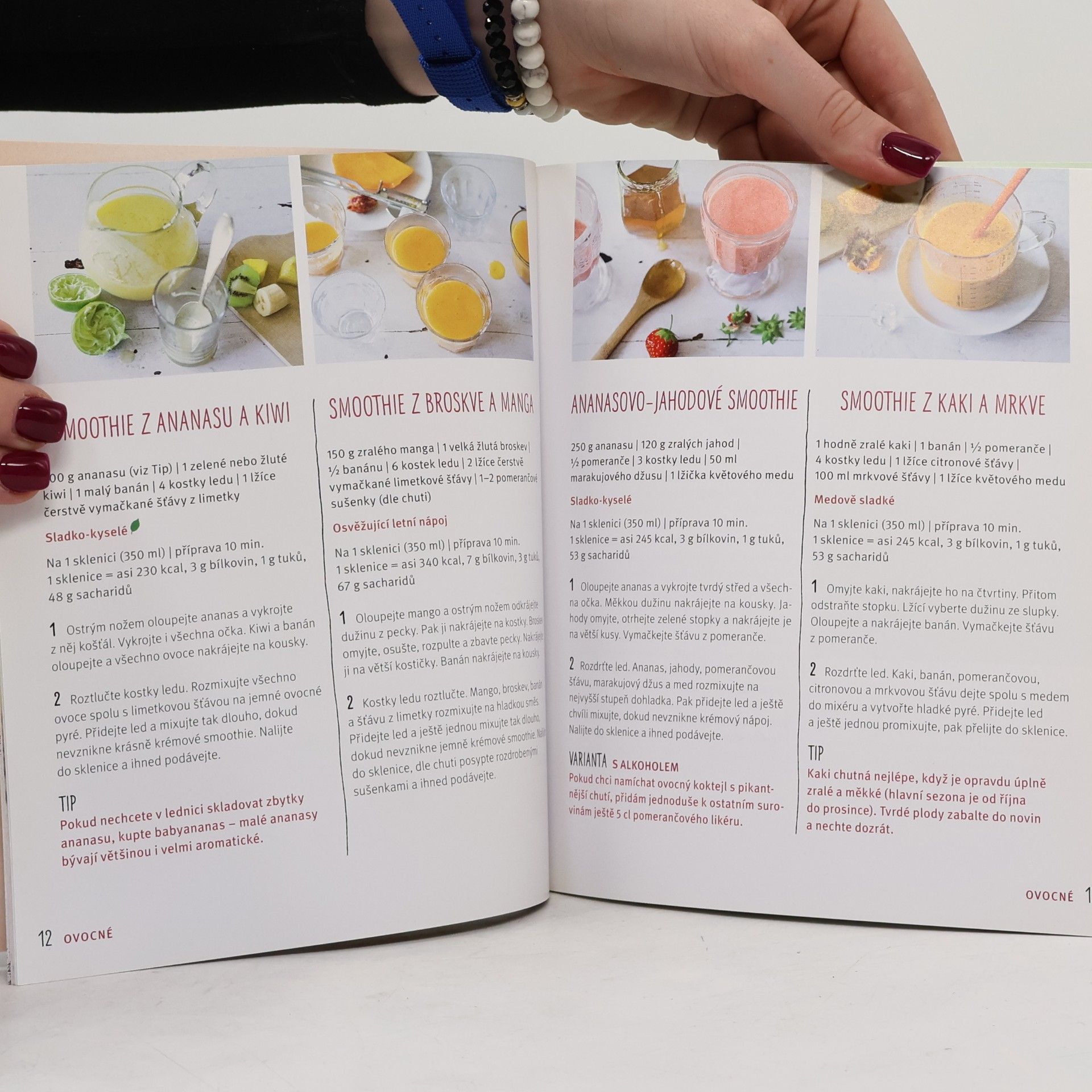 Tanja Dusy Smoothies : čerstvé šťávy z ovoce a zeleniny