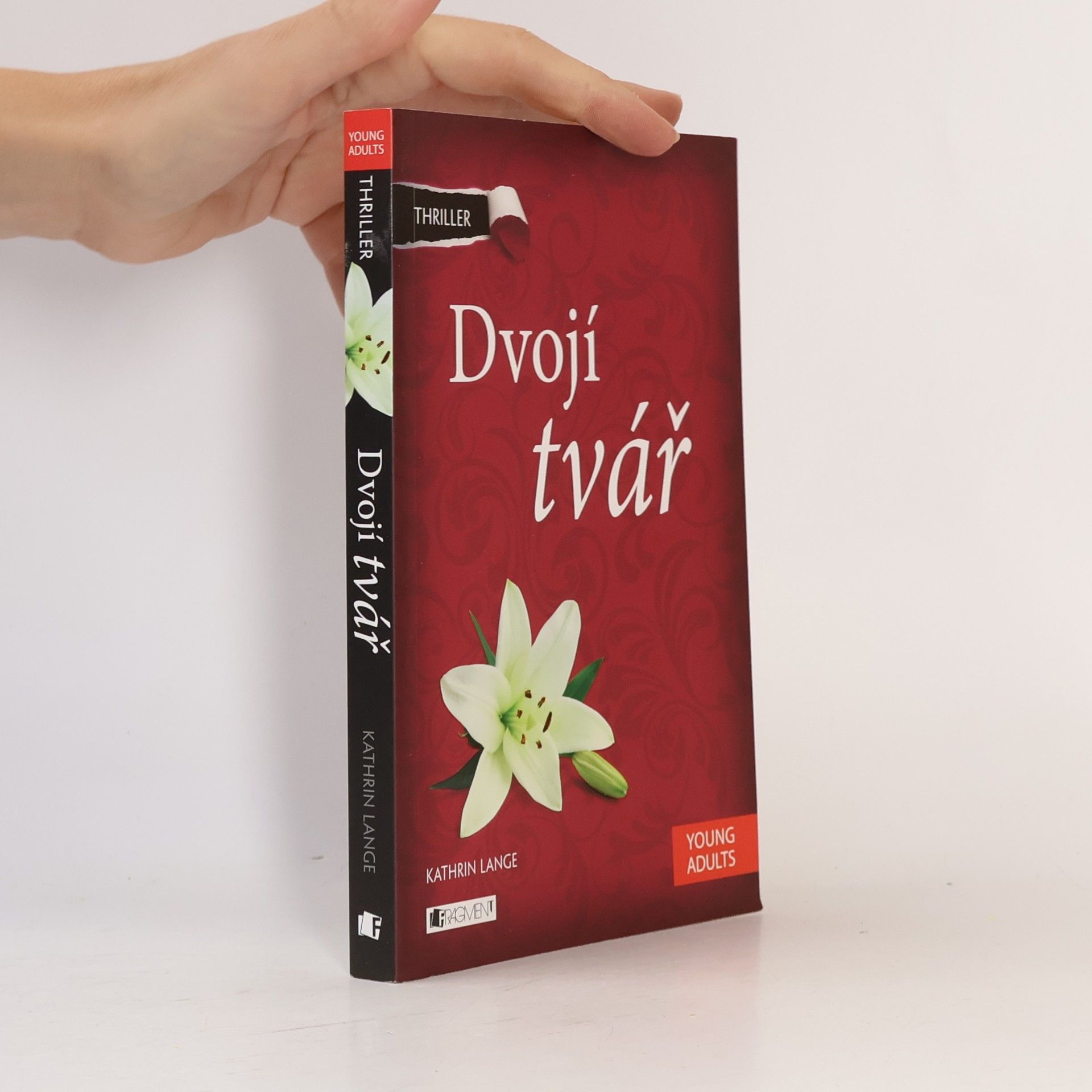 Kathrin Lange Dvojí tvář