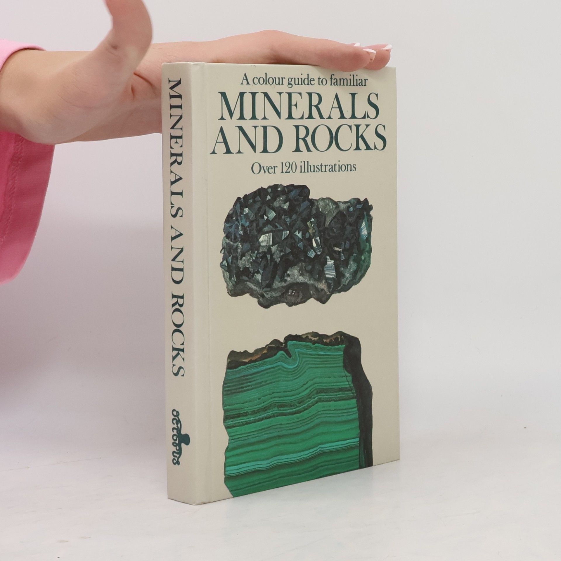 Ladislav Pros A colour guide to familiar minerals and rocks