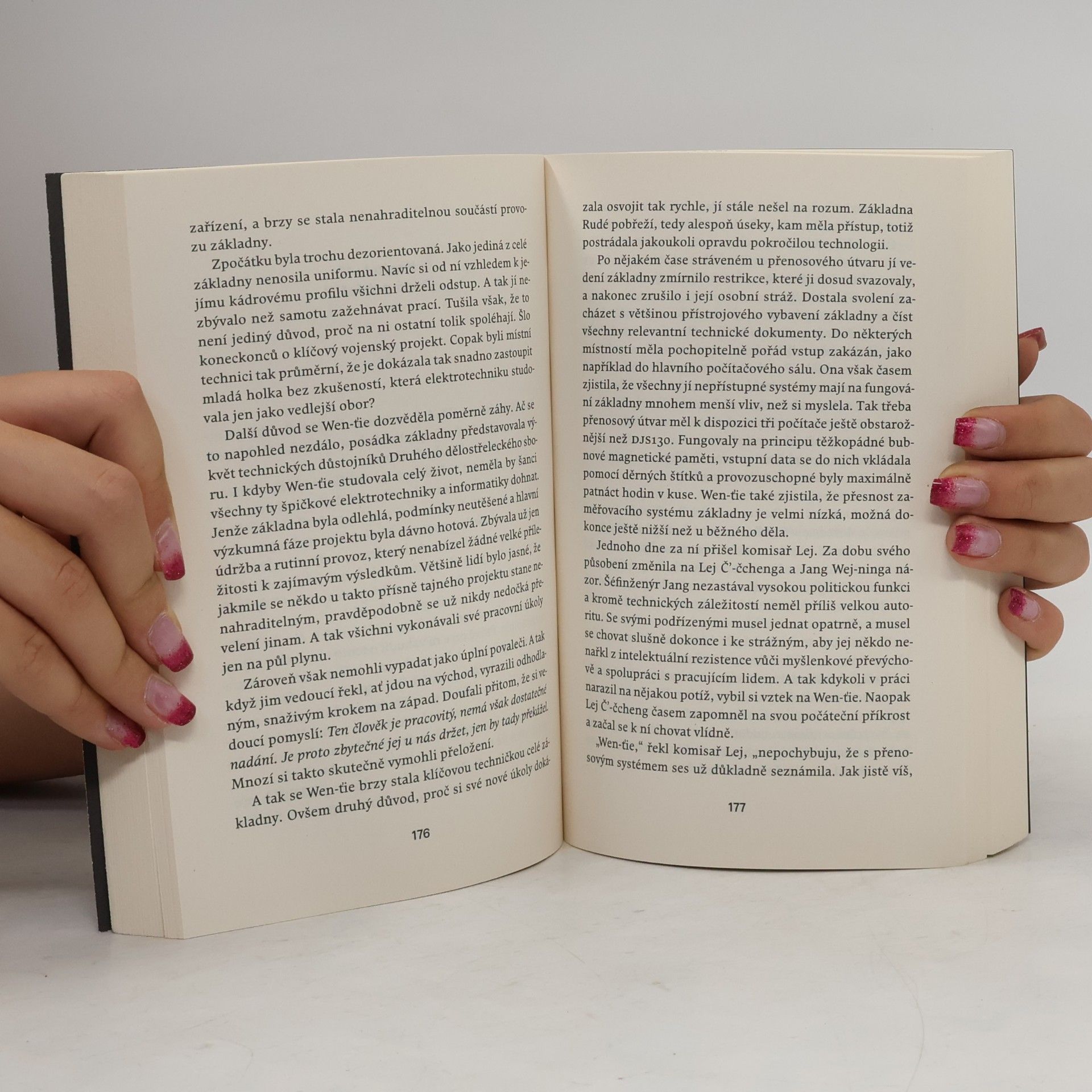 Liu Cixin Problém tří těles