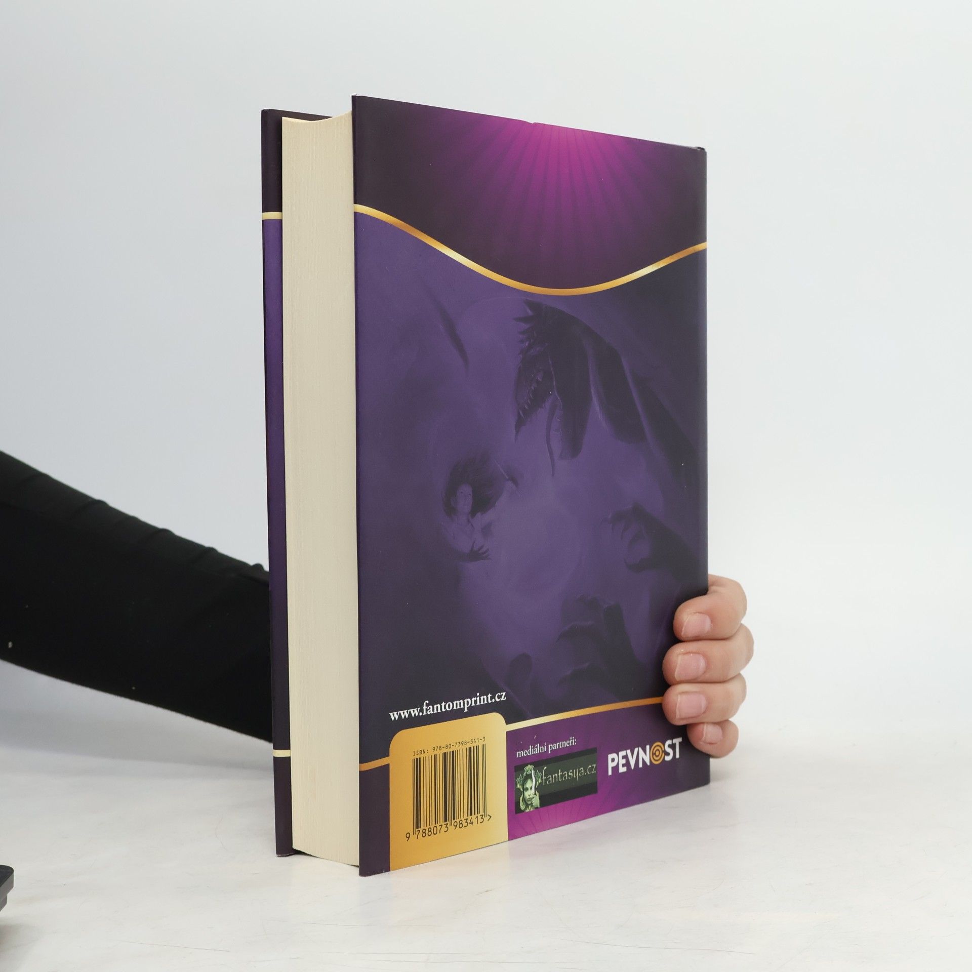 Robert Jordan Kolo času 12. Bouře přichází