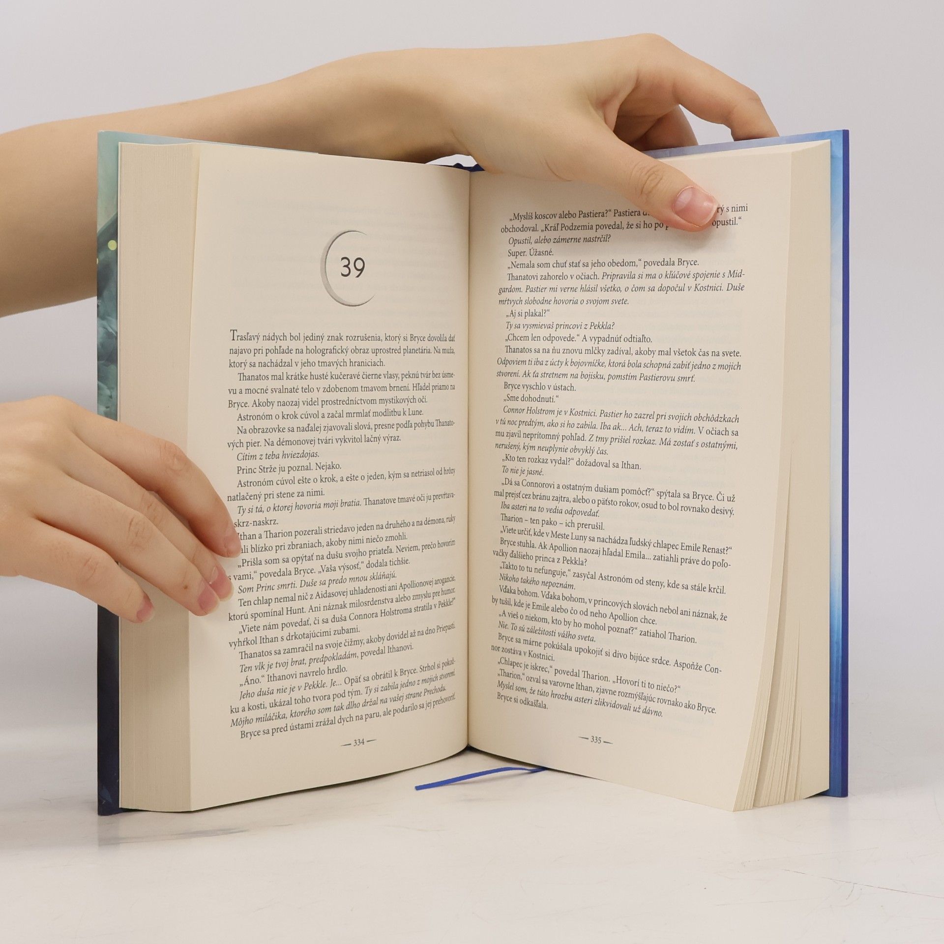 Sarah J. Maas Rod nebies a povietria