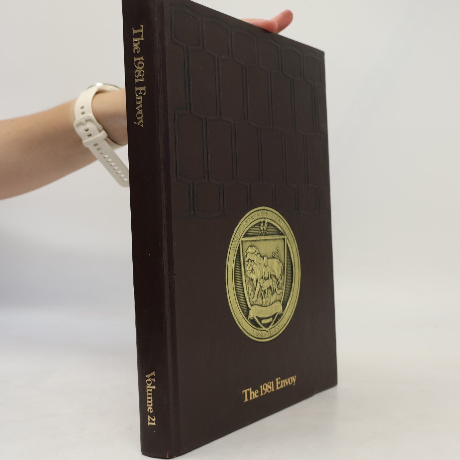 Various authors The 1981 Envoy
