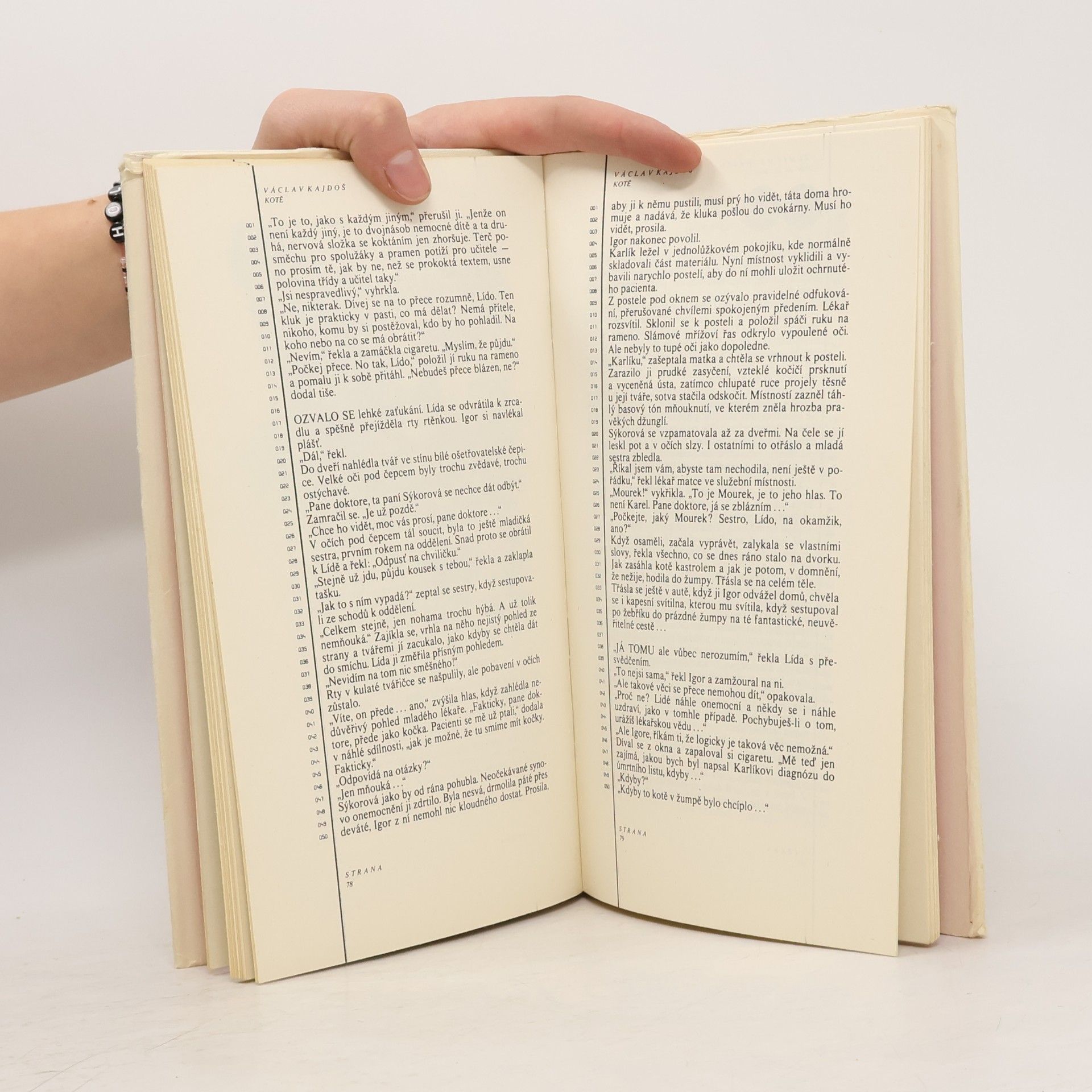 Various authors Příběhy s tajemstvím