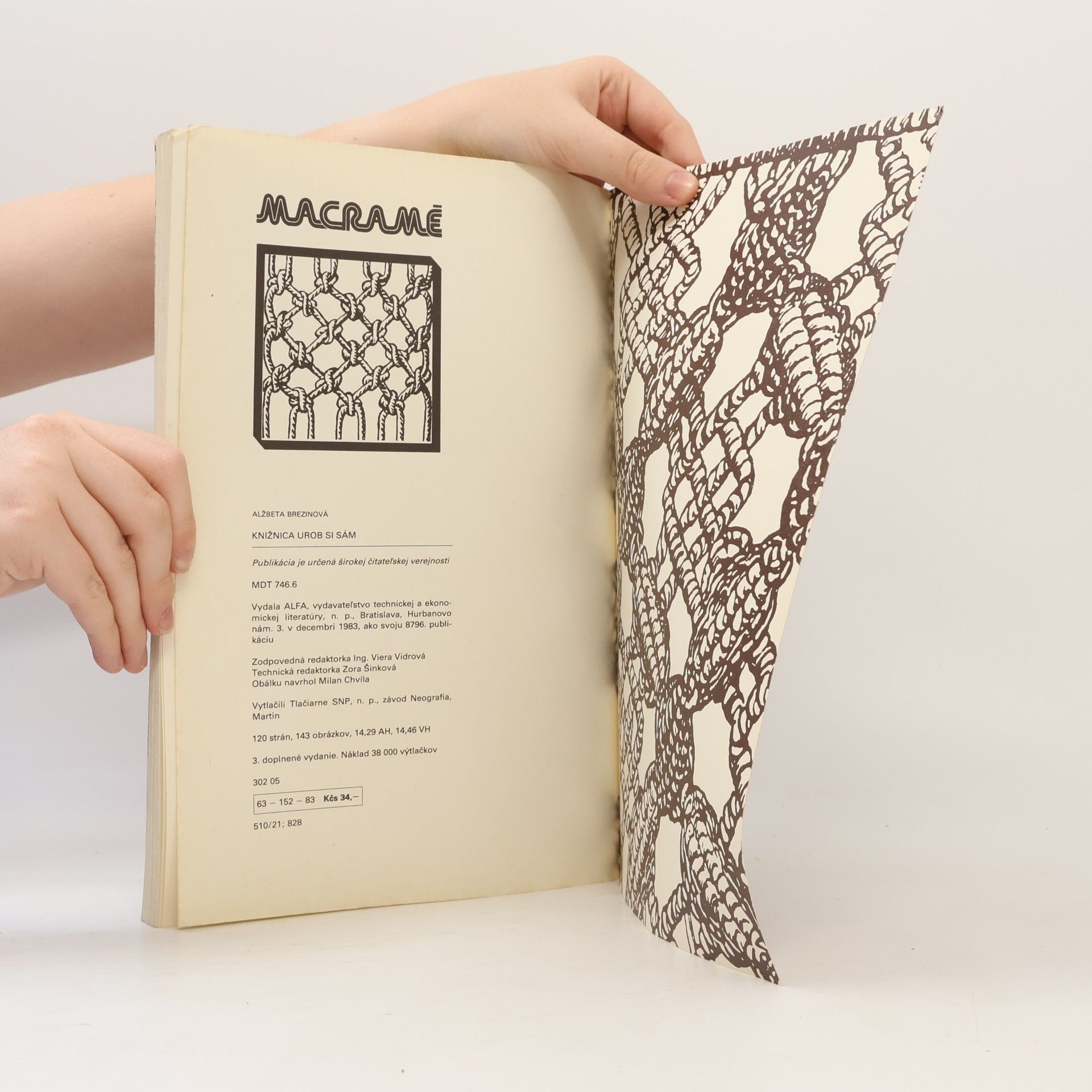 Brezinová Alžbeta Macramé