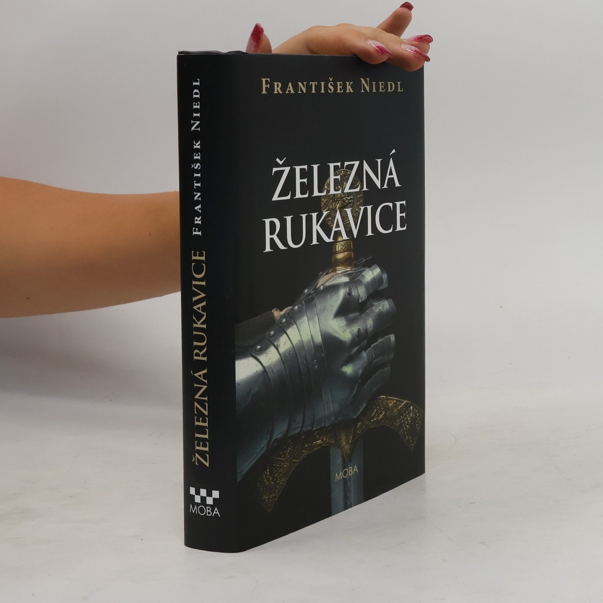 František Niedl Železná rukavice