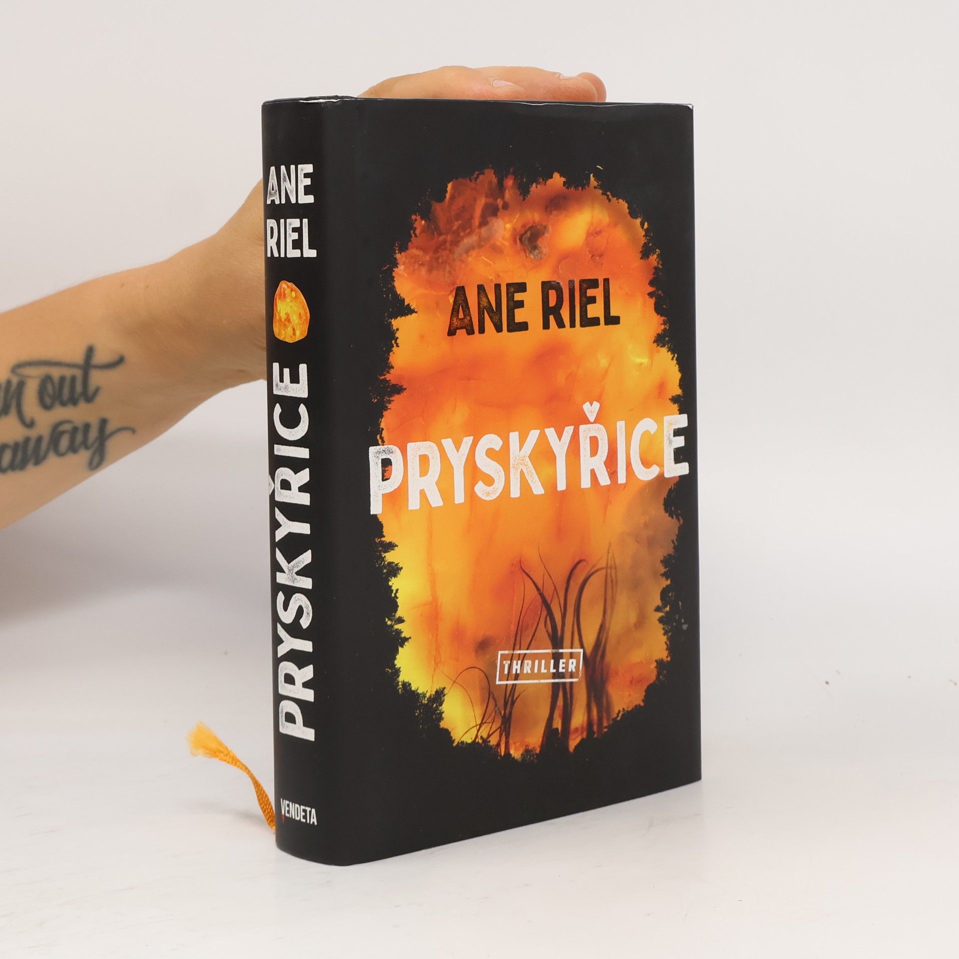 Ane Riel Pryskyřice