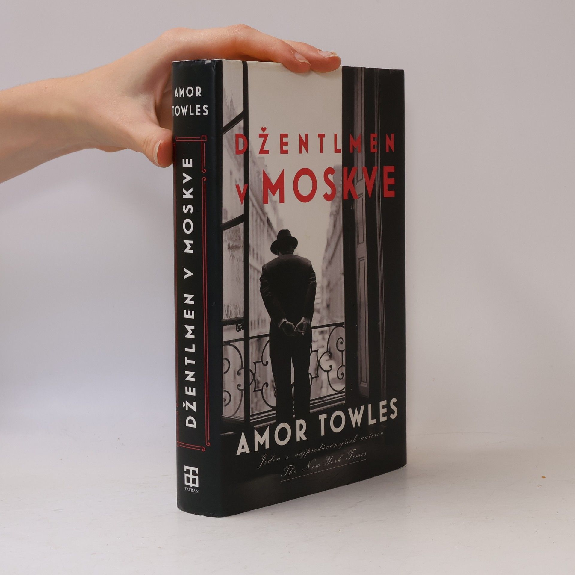 Amor Towles Džentlmen v Moskve