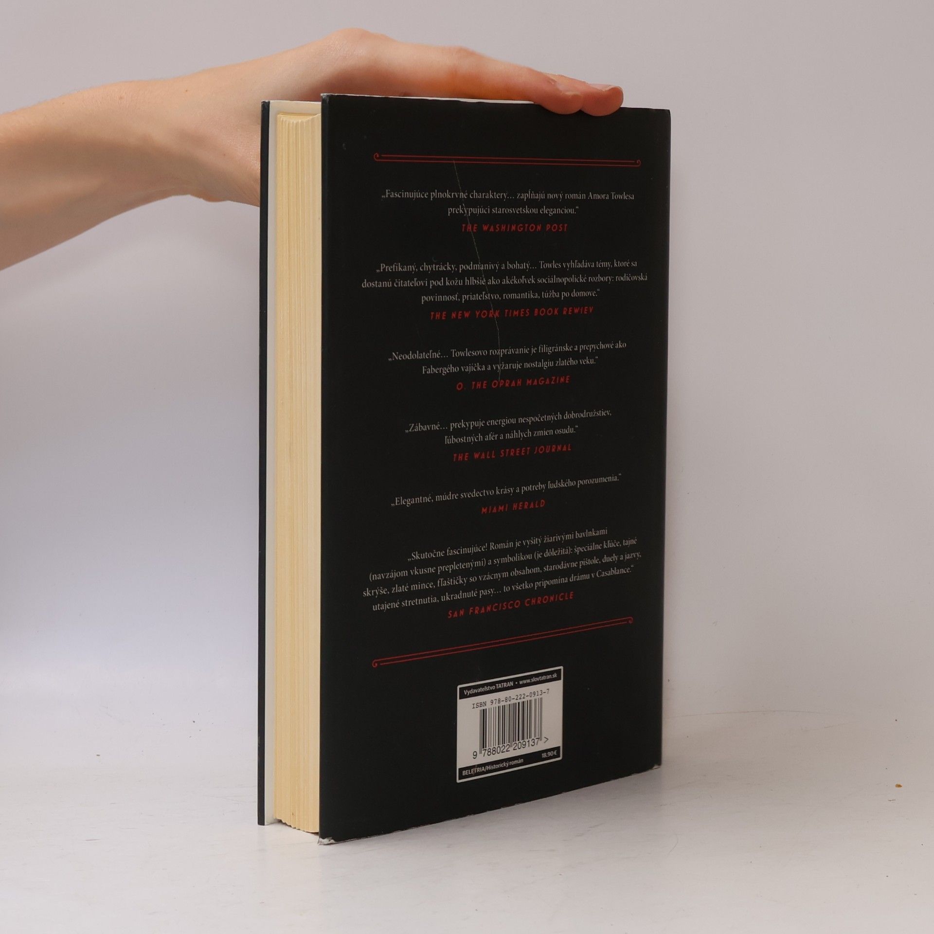 Amor Towles Džentlmen v Moskve