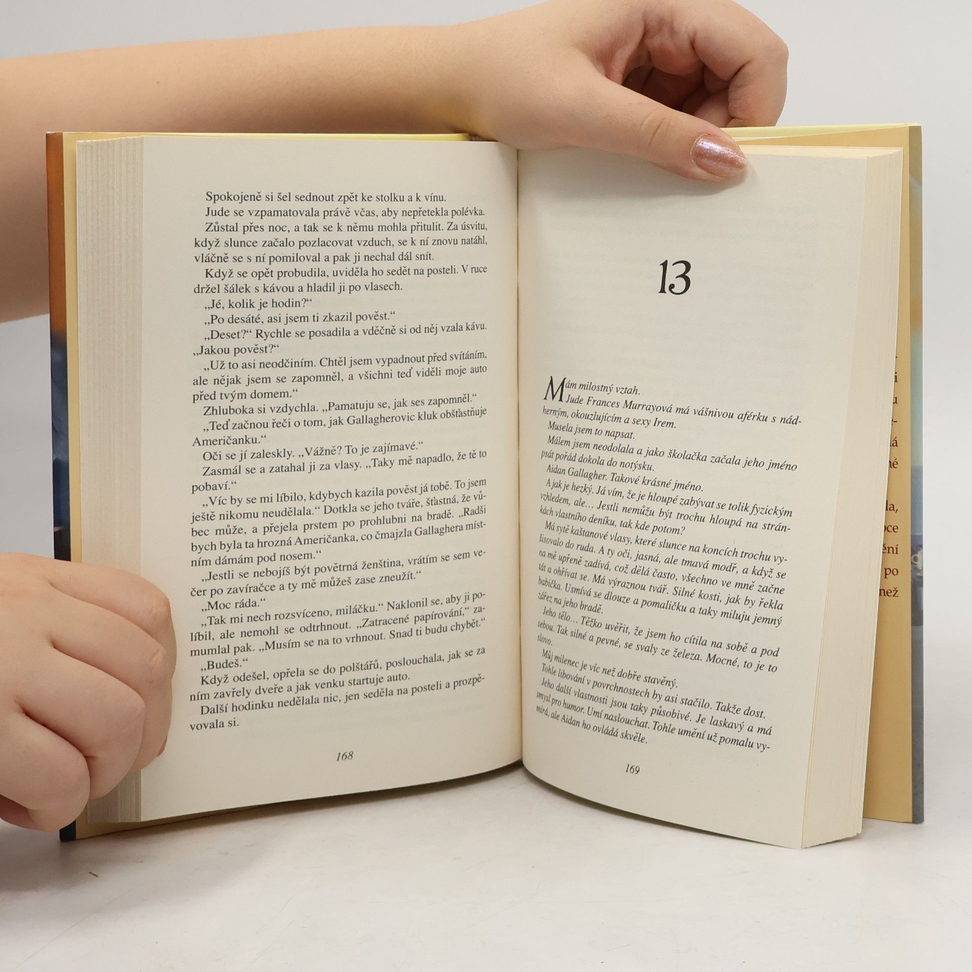 Nora Roberts Sluneční drahokamy