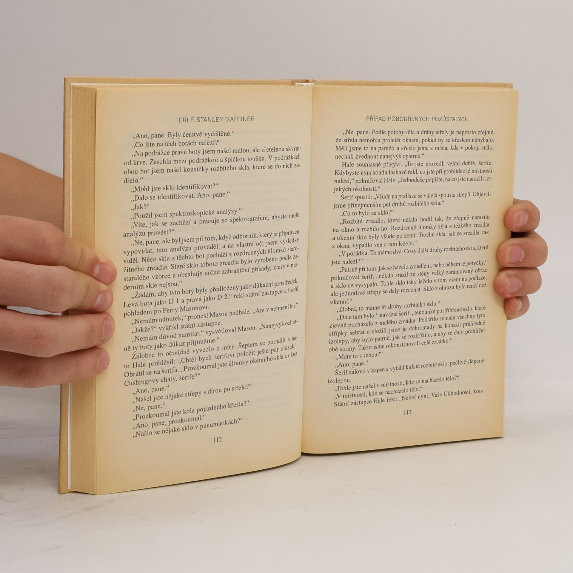 Erle Stanley Gardner Případ pobouřených pozůstalých ; Případ tichého společníka. (2 díla v jedné knize)