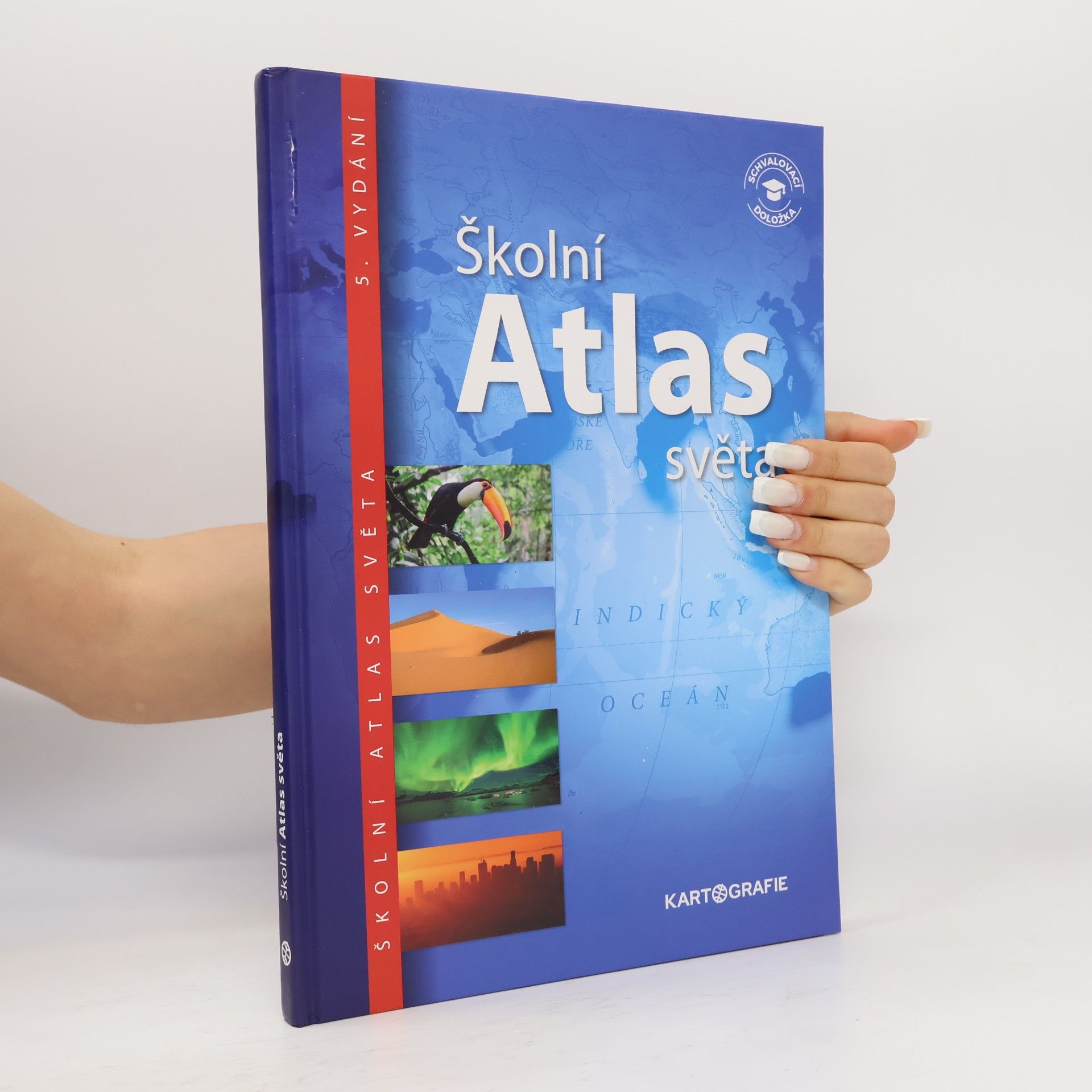 Autorenkollektiv Školní atlas světa