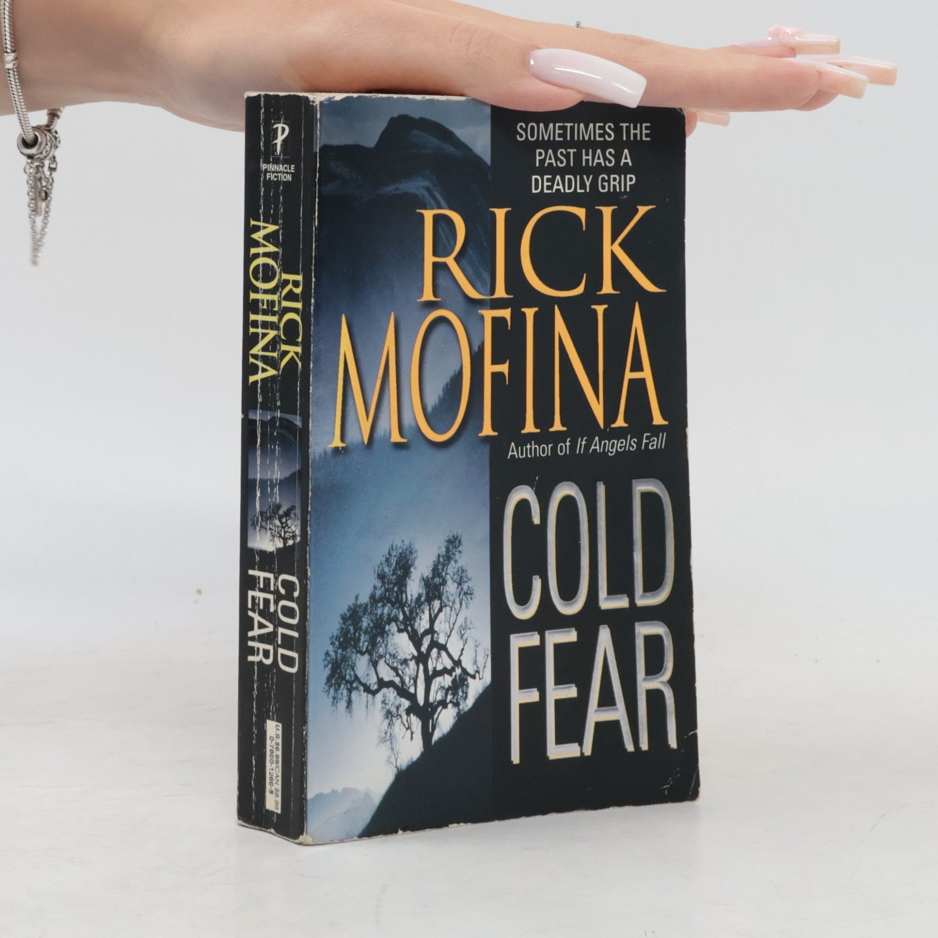 COLD FEAR