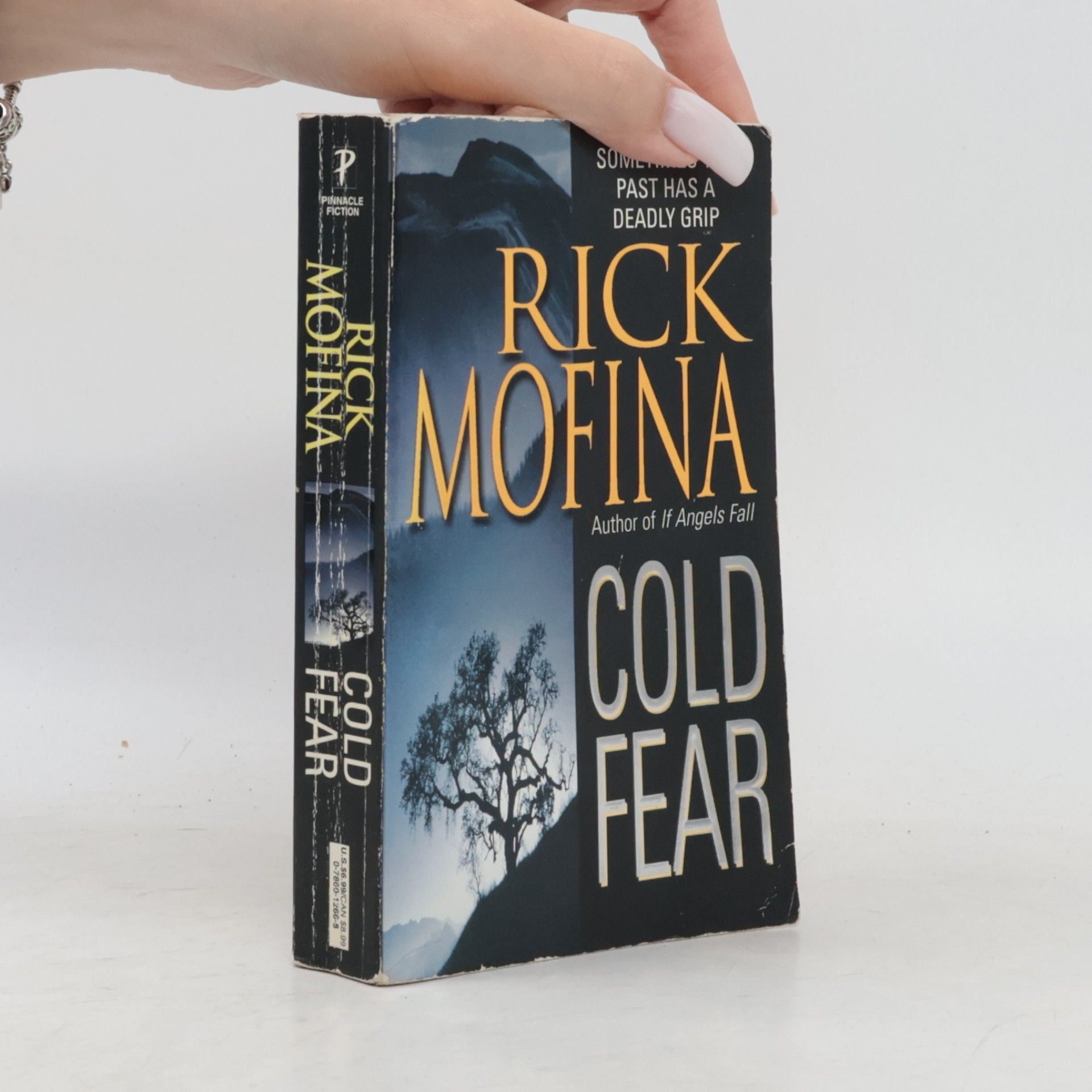 Rick Mofina COLD FEAR