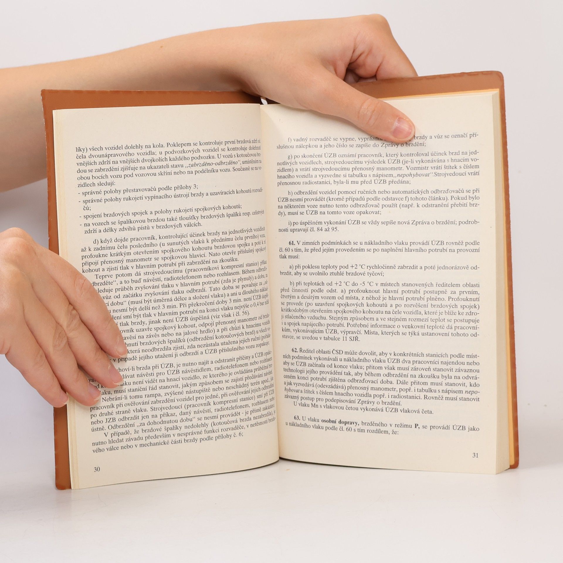 Various authors Předpis pro provoz a obsluhu brzdových zařízení železničních kolejových vozidel