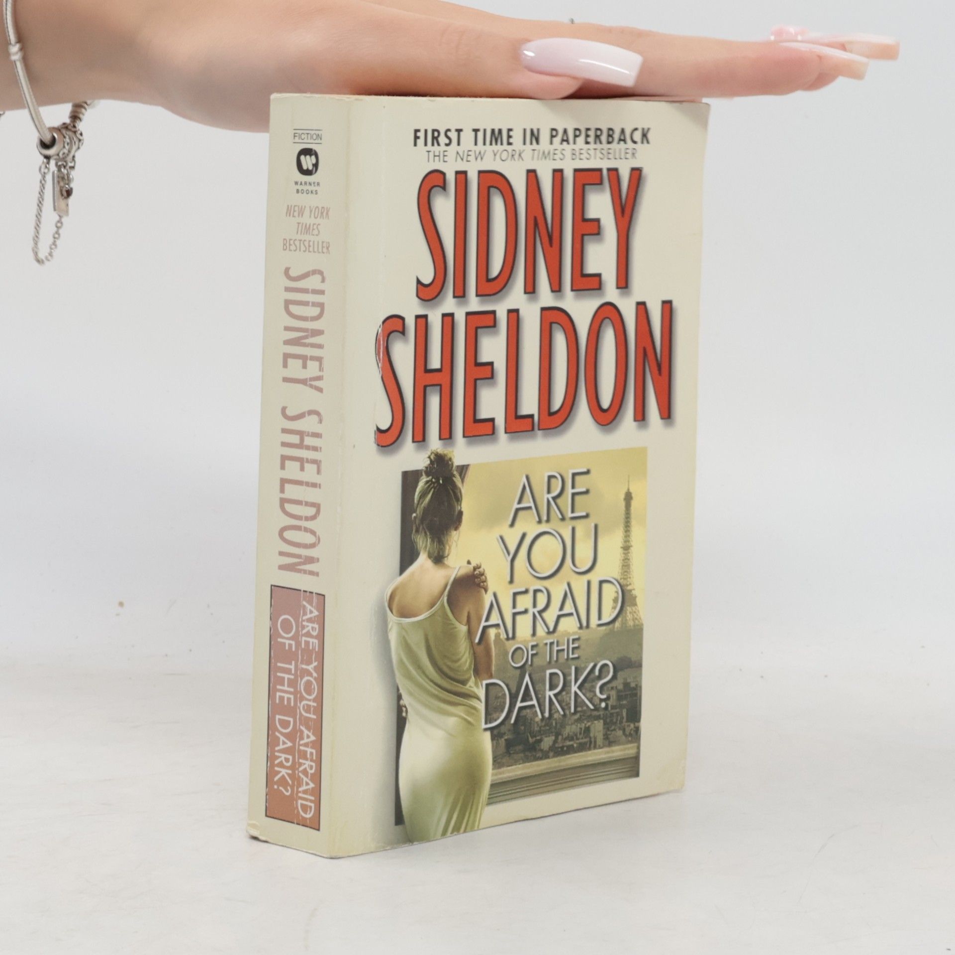 Sidney Sheldon Are you afraid of the dark?