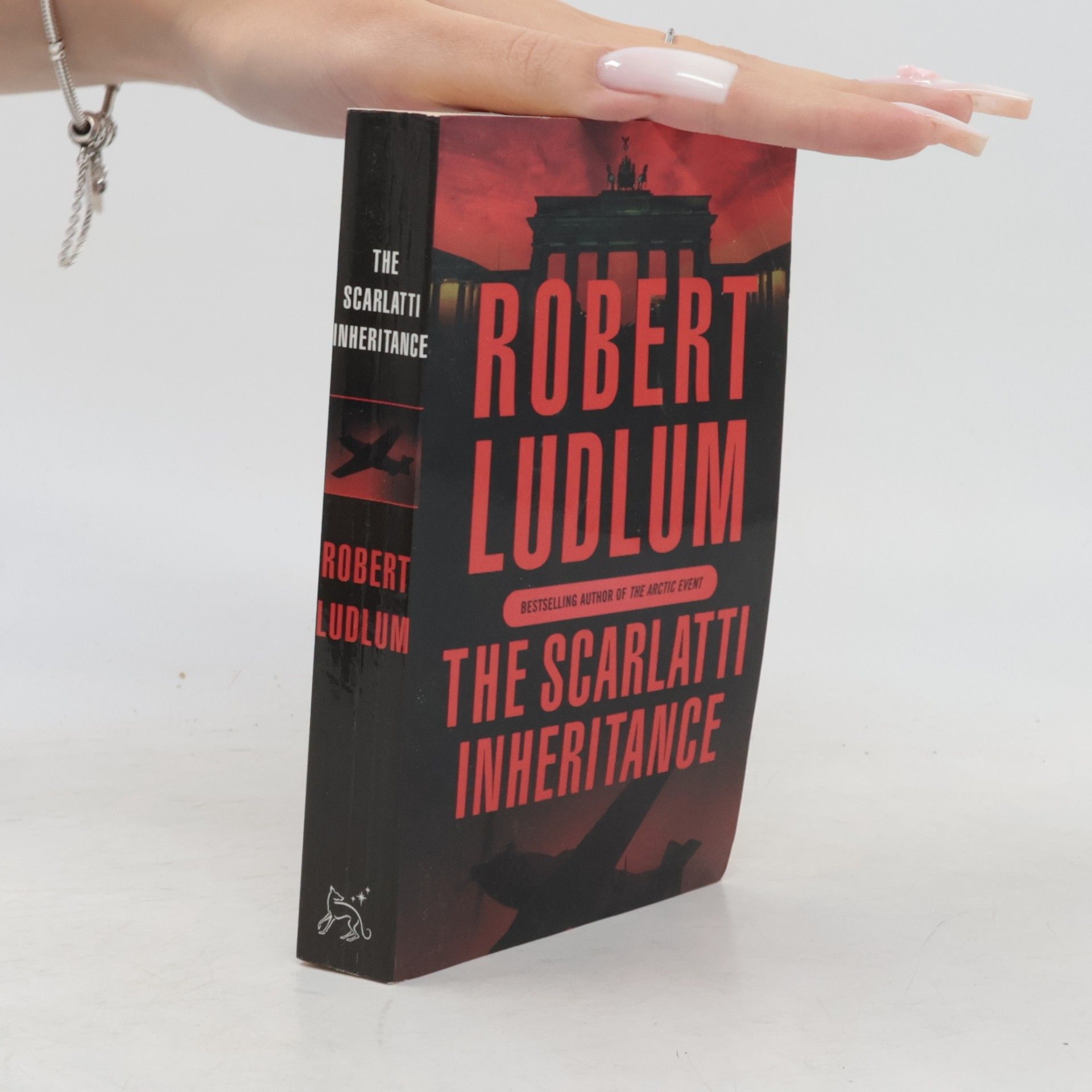 Robert Ludlum The Scarletti inheritance