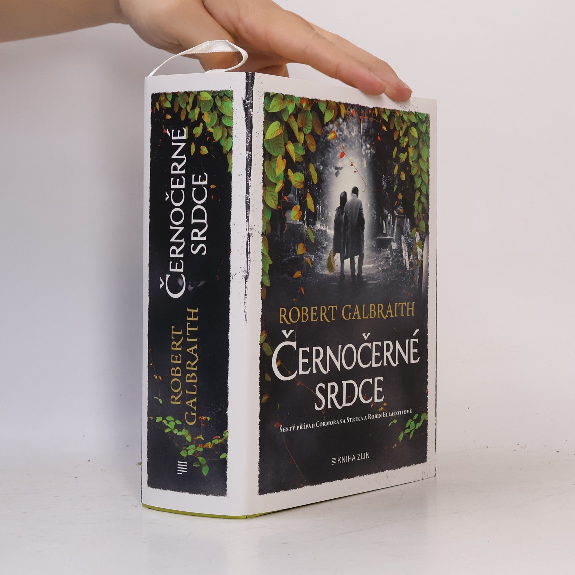 J. K. Rowling Černočerné srdce