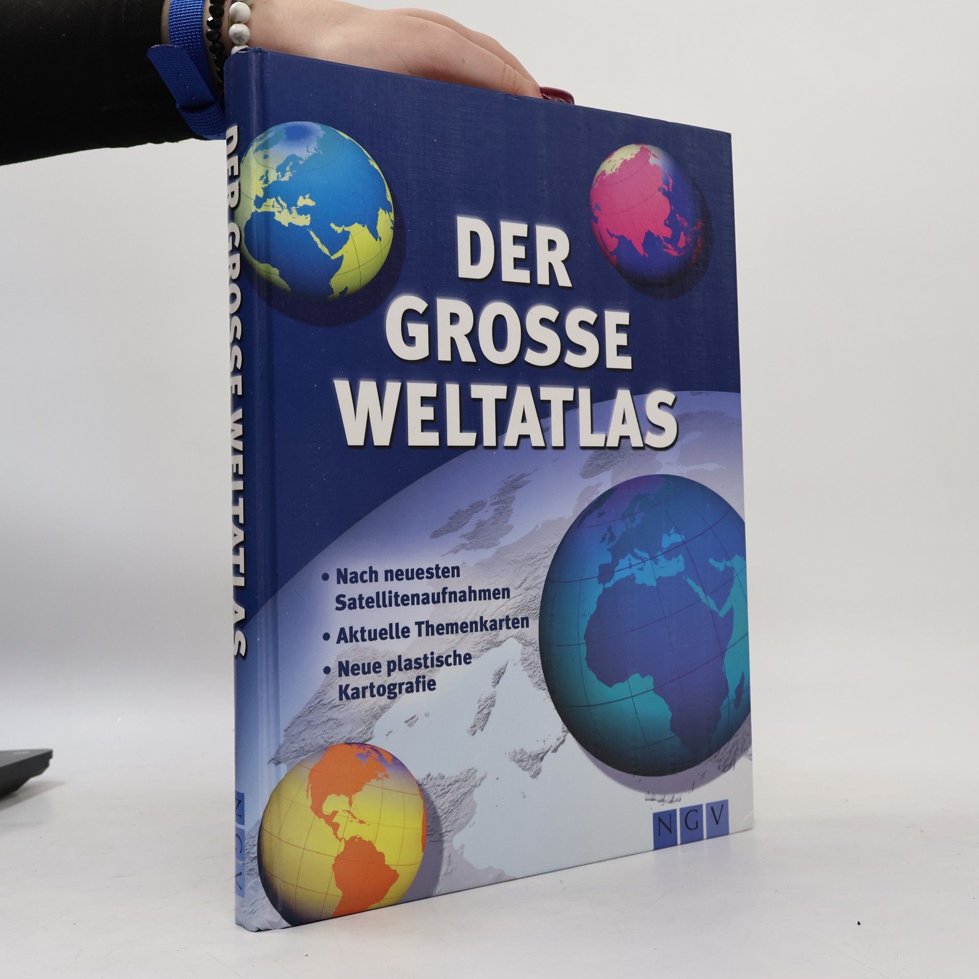 Kolektiv autorů Der grosse Weltatlas