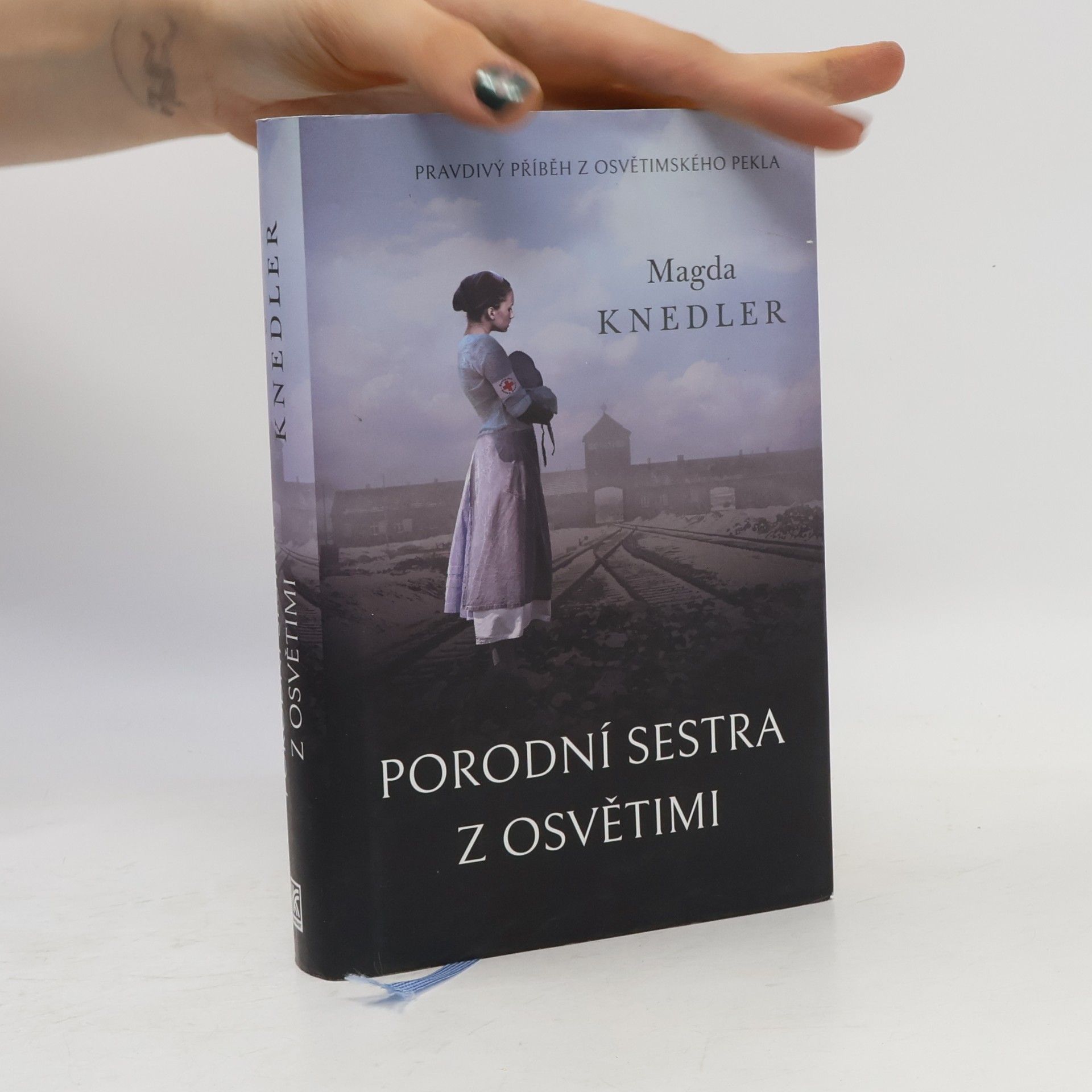 Magdalena Knedler Porodní sestra z Osvětimi